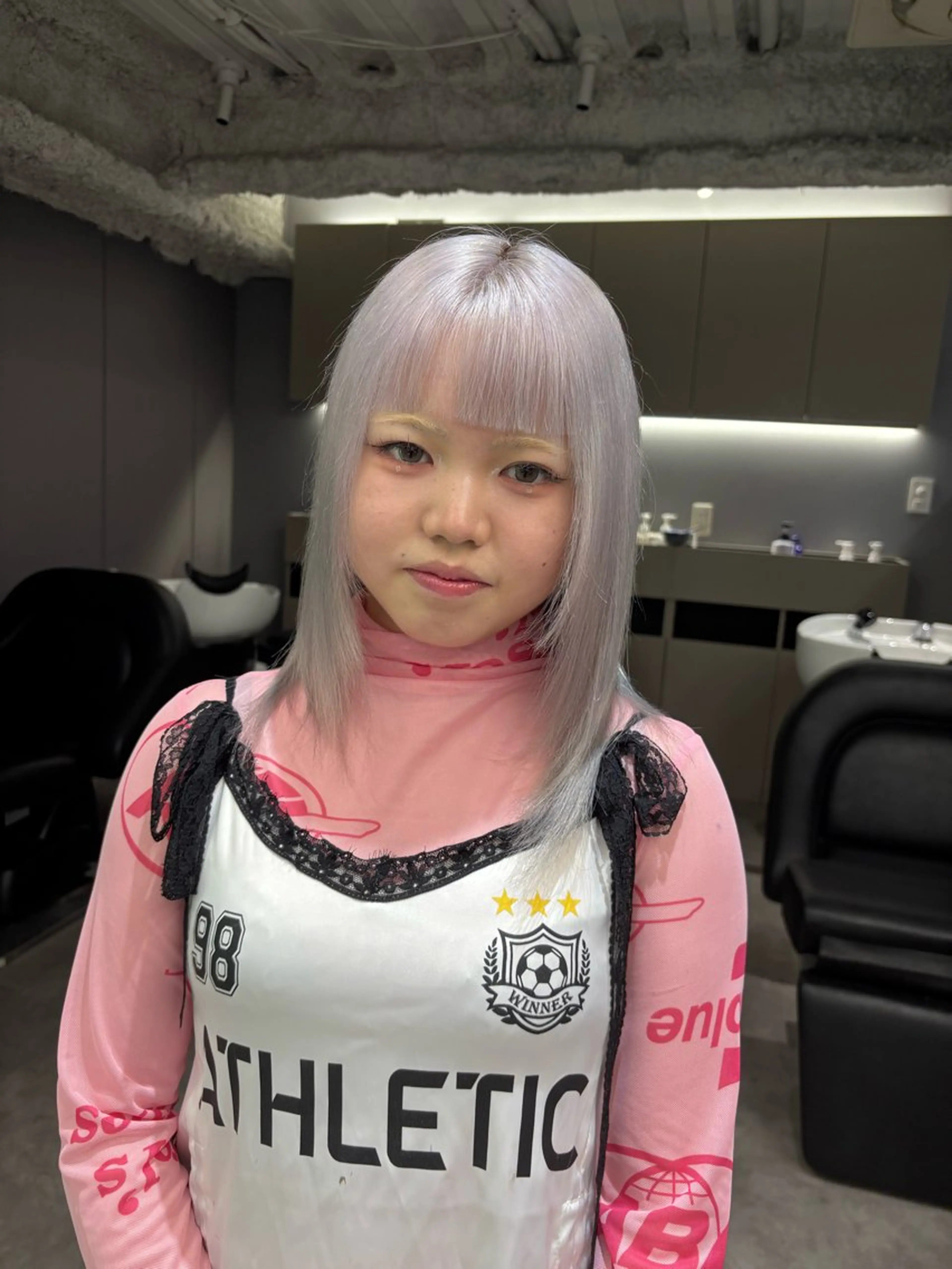 ミディアム カラー ヘアカラー トリートメント 名古屋／デザイン／ ブリーチ/松井亮磨のヘアスタイル