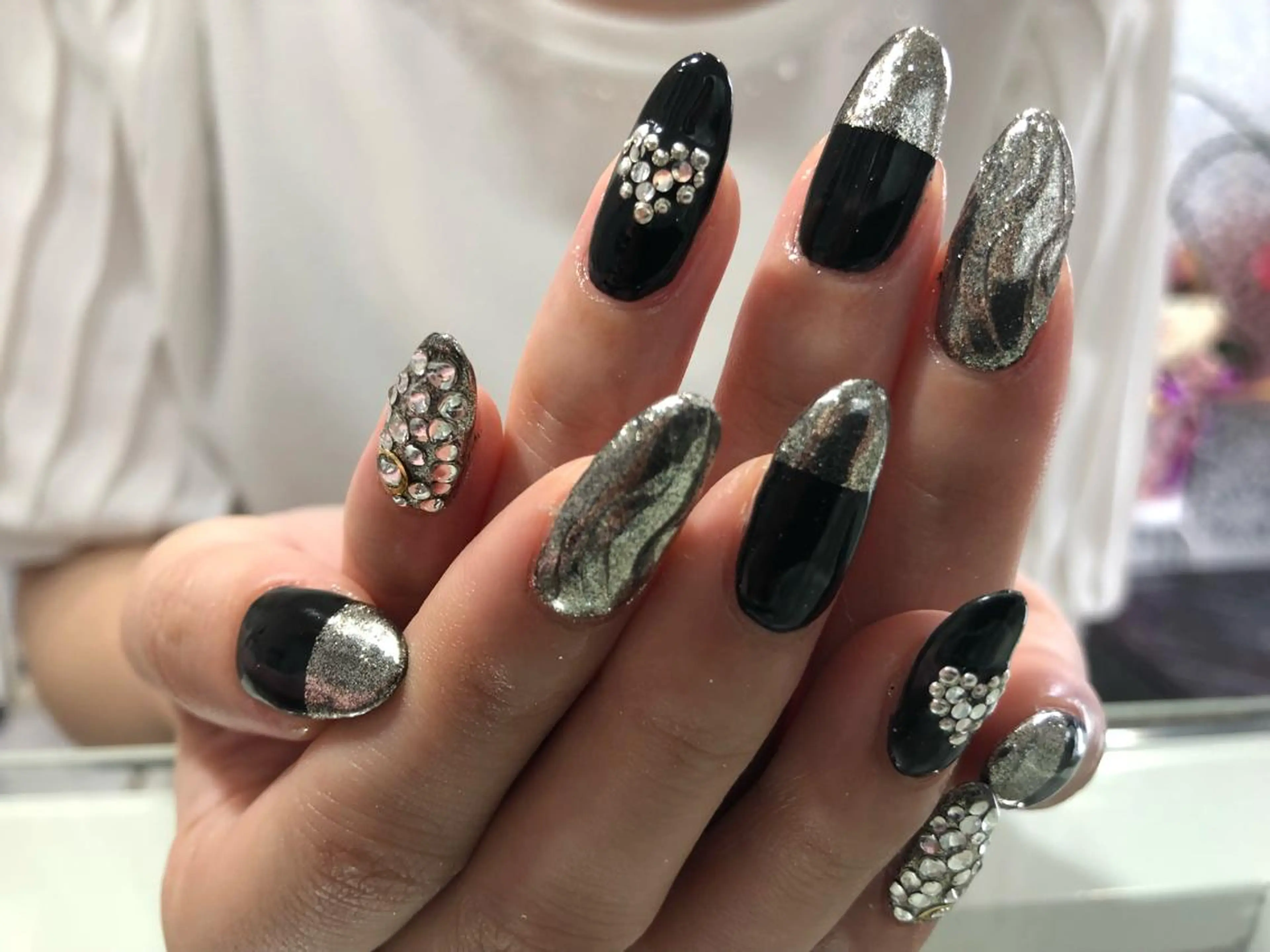 ネイル ハンドネイル J. NAILのネイルデザイン