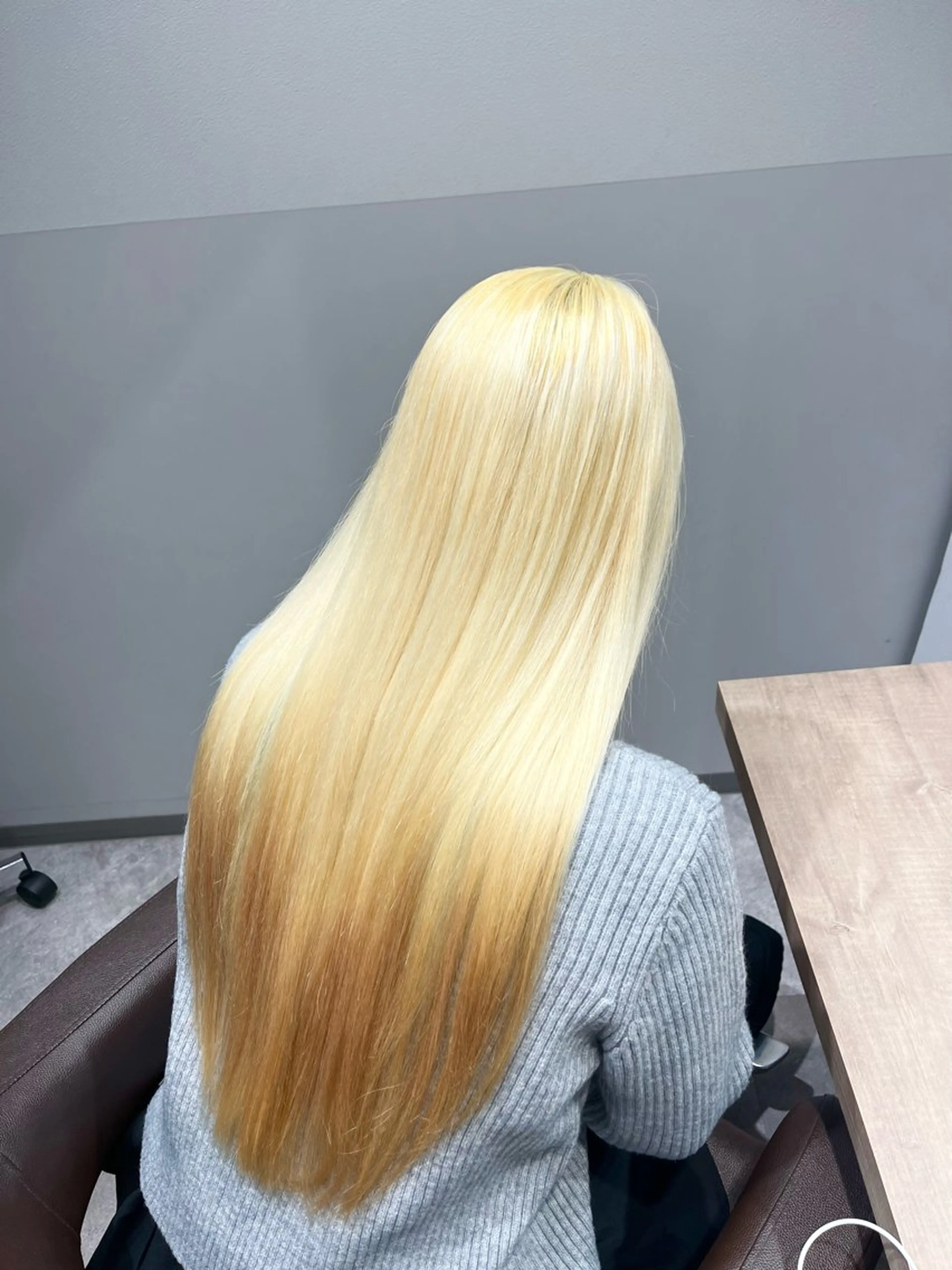 ロング カット ヘアカラー SALOWIN大宮crest所属・艶透明感カラー/レイ ヤー🌻/rioのヘアスタイル