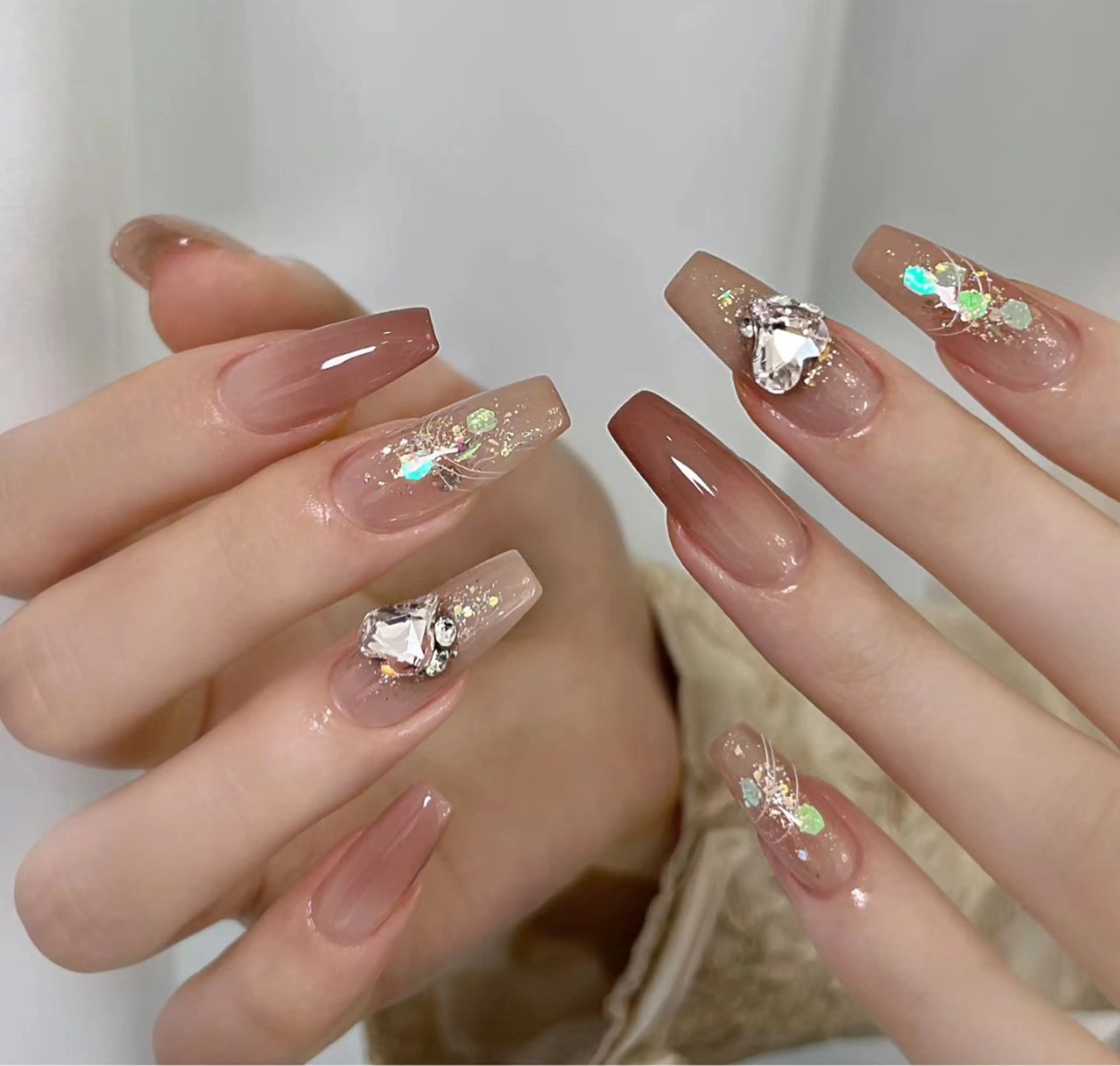 ネイル u1salon所属・ゆい ユイのネイルデザイン