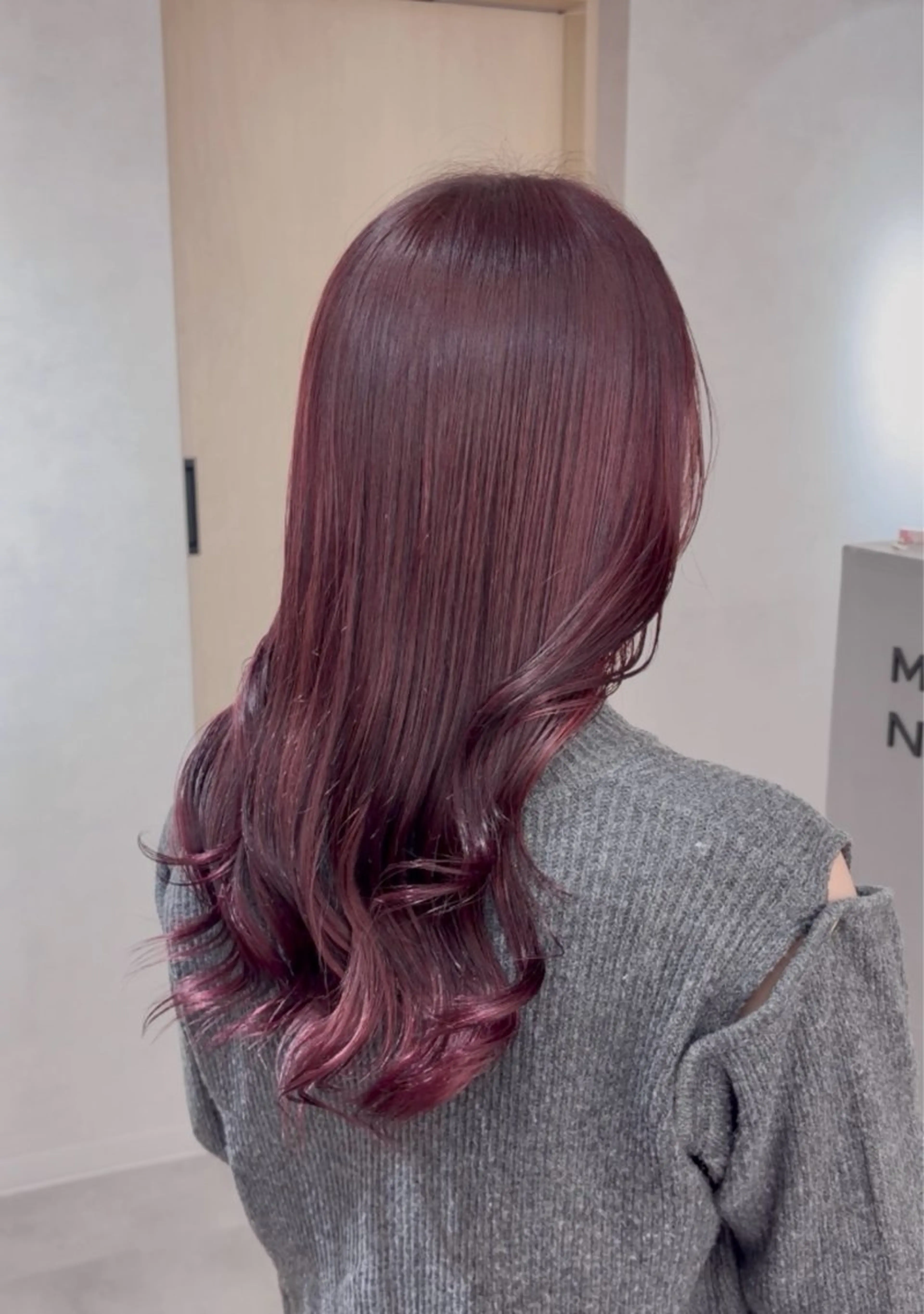 セミロング 田中 蓮華のヘアスタイル