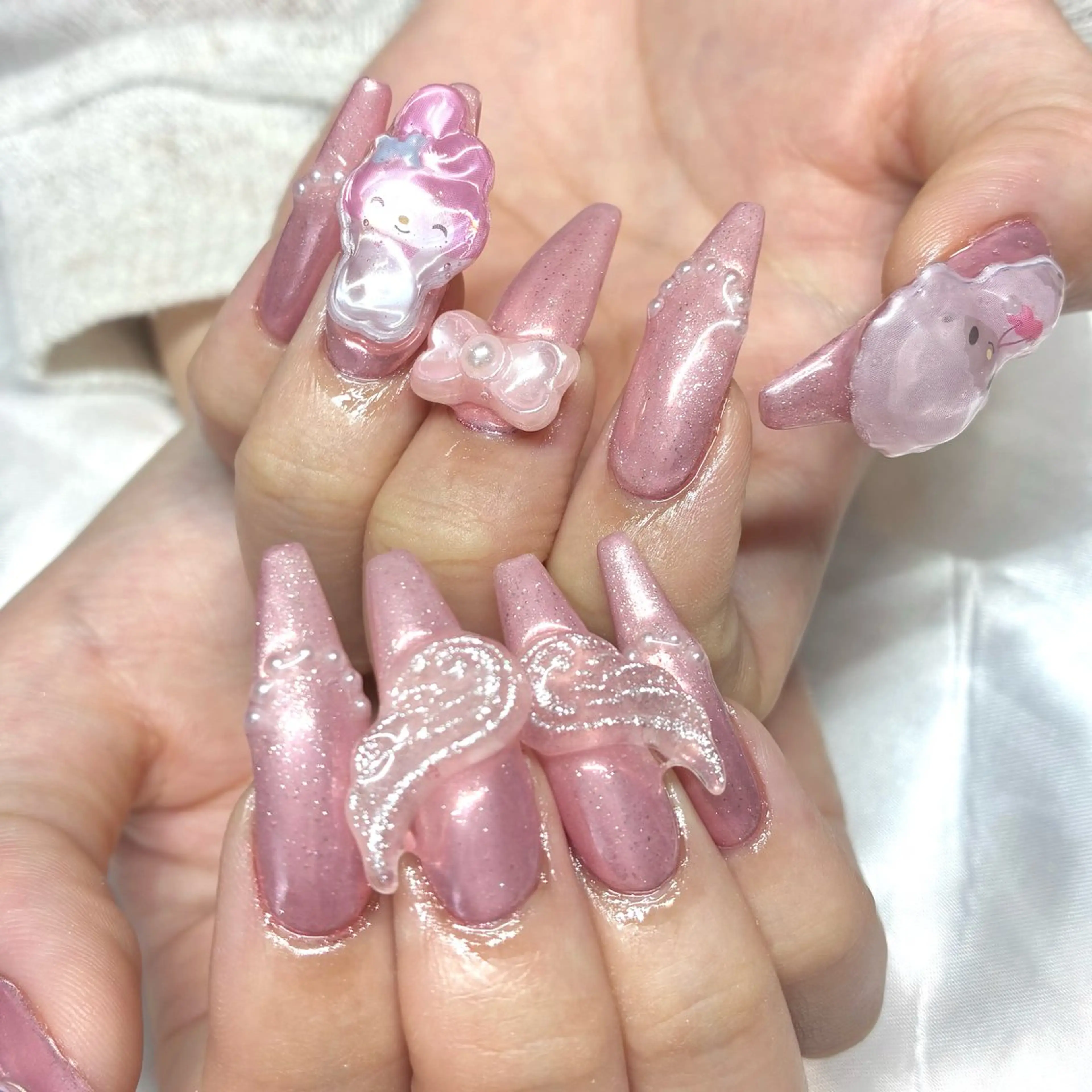 ネイル ミラーネイル ハンドネイル Nail ヌシん家 AKANEのネイルデザイン