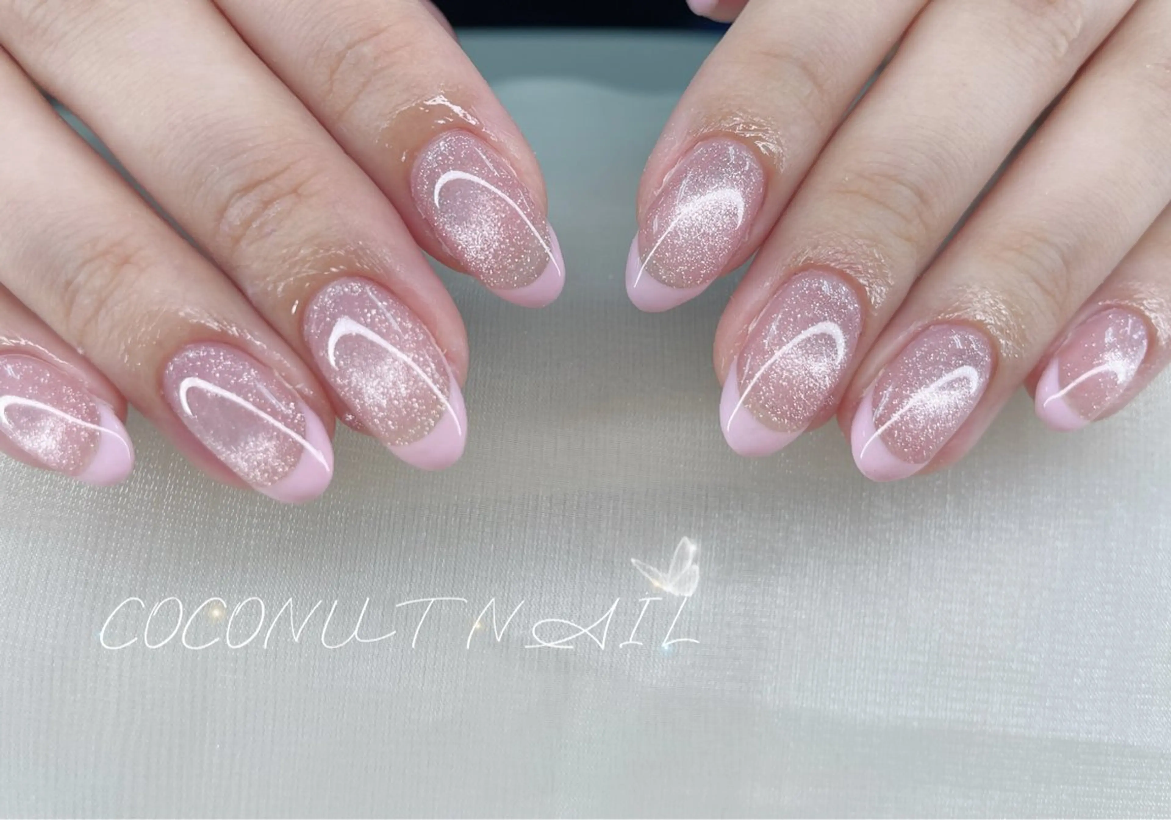 ネイル べっ甲ネイル フレンチネイル キラキラネイル マグネットネイル 大理石ネイル(マーブル) ハンドネイル 神田 ココナッツのネイルデザイン