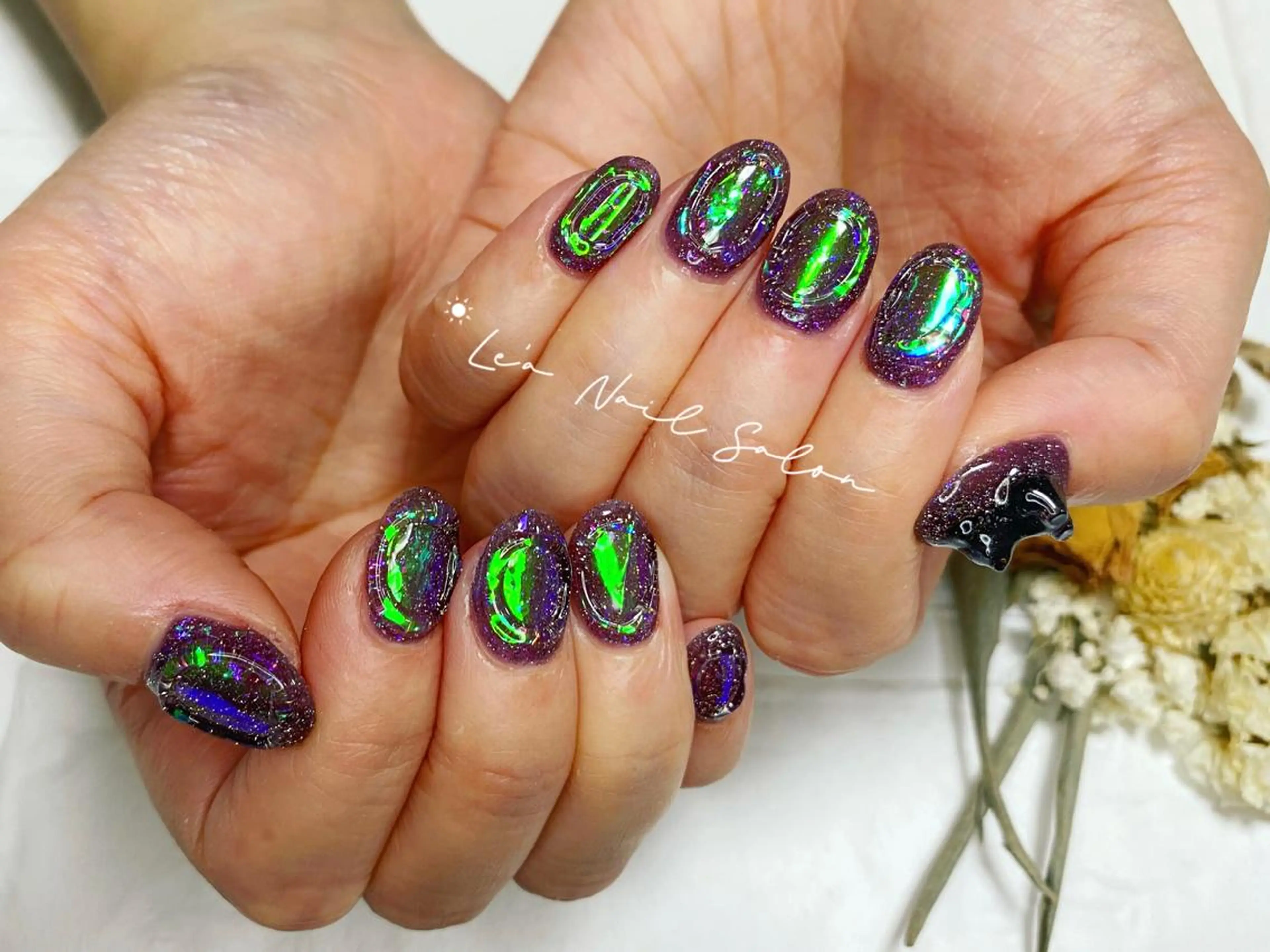 ショート カラー ネイル Lea NAILsalon所属・Le’a NailSalonのネイルデザイン