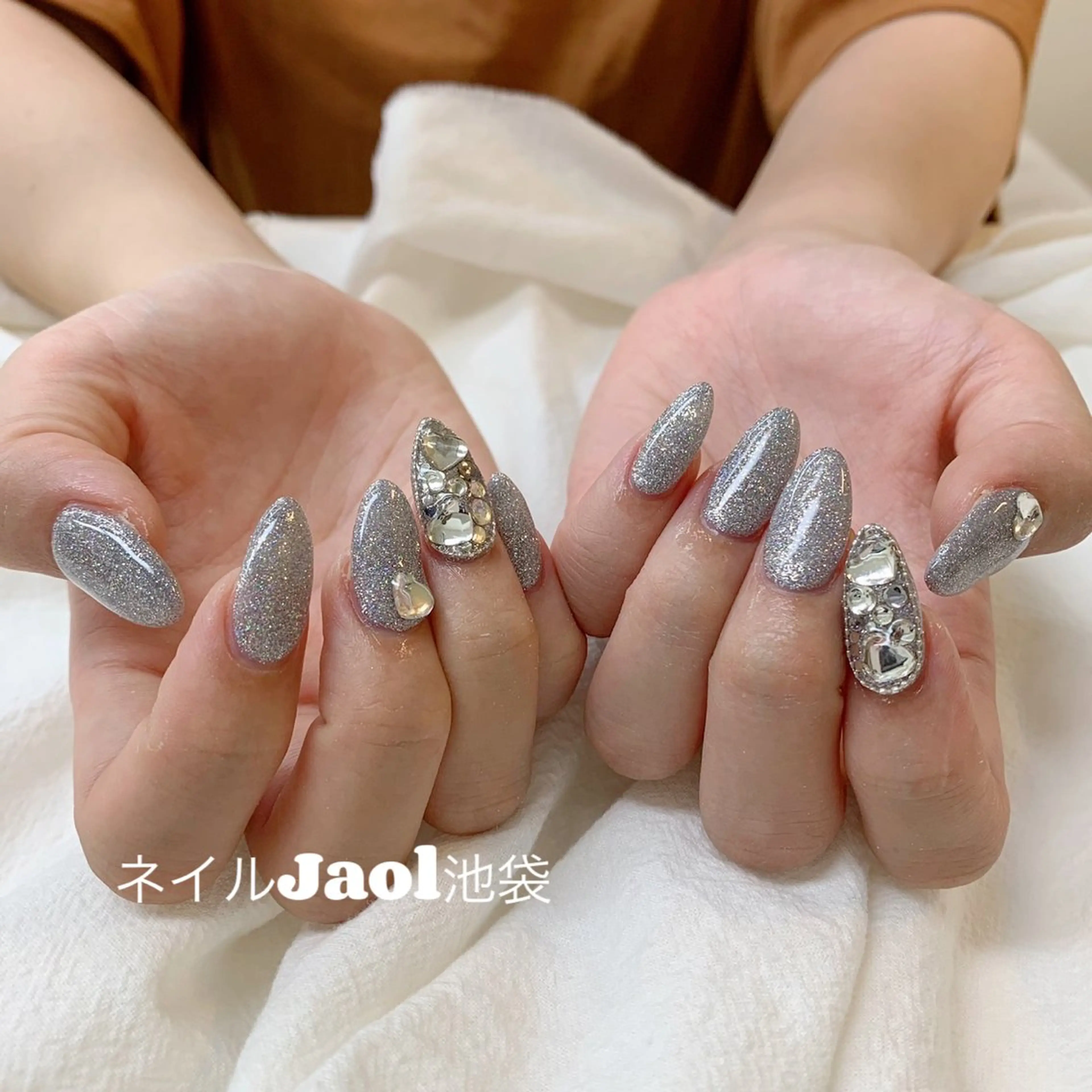 ミディアム ハンドネイル nail jaol池袋店所属・ネイルJaol 池袋のネイルデザイン