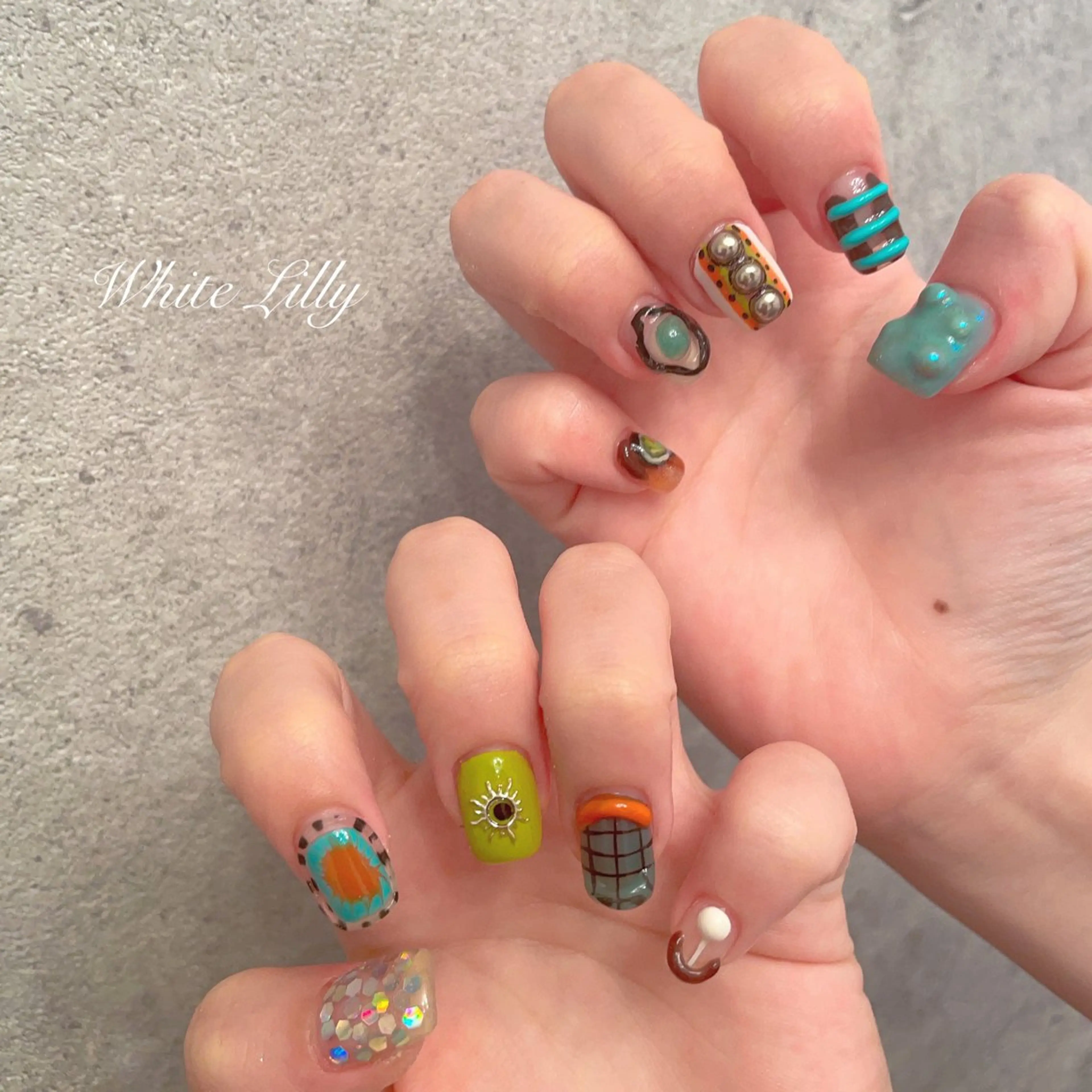 ネイル ハンドネイル White lily所属・牧田 雅世のネイルデザイン