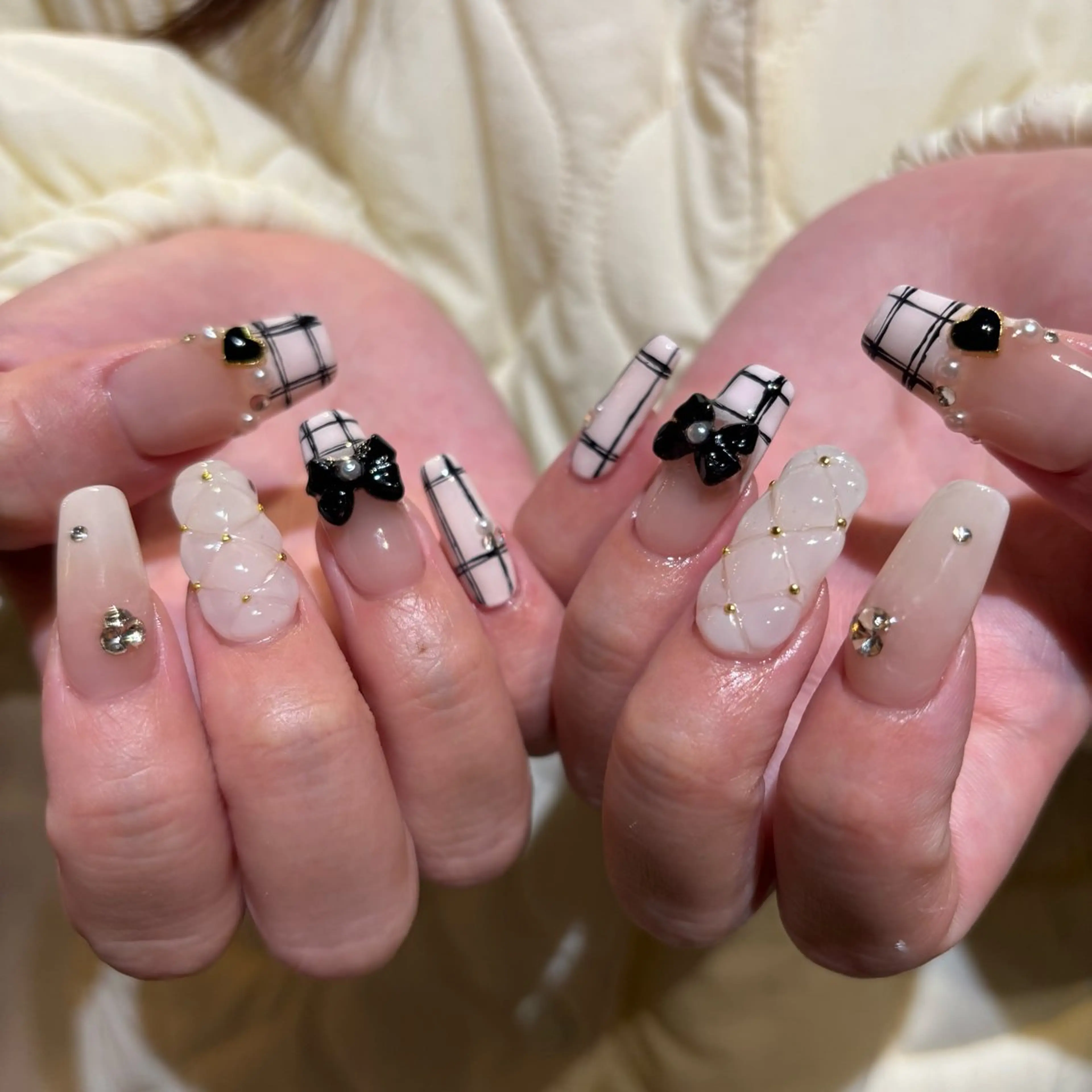 ネイル Aya W【放出店】のネイルデザイン