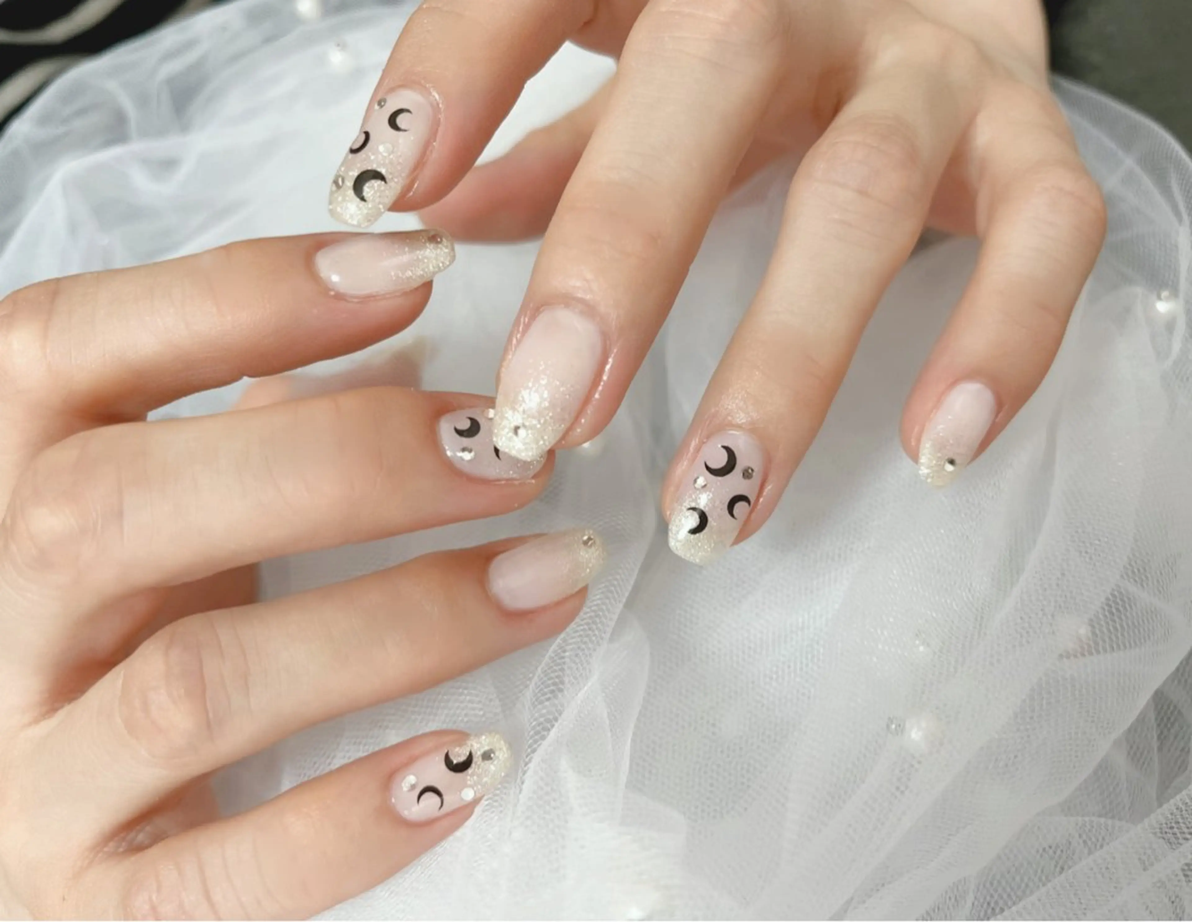 ネイル Nail Eye Salon ＆ School Plaisir 【プレジール】所属・u rの眉毛・アイブロウイメージ
