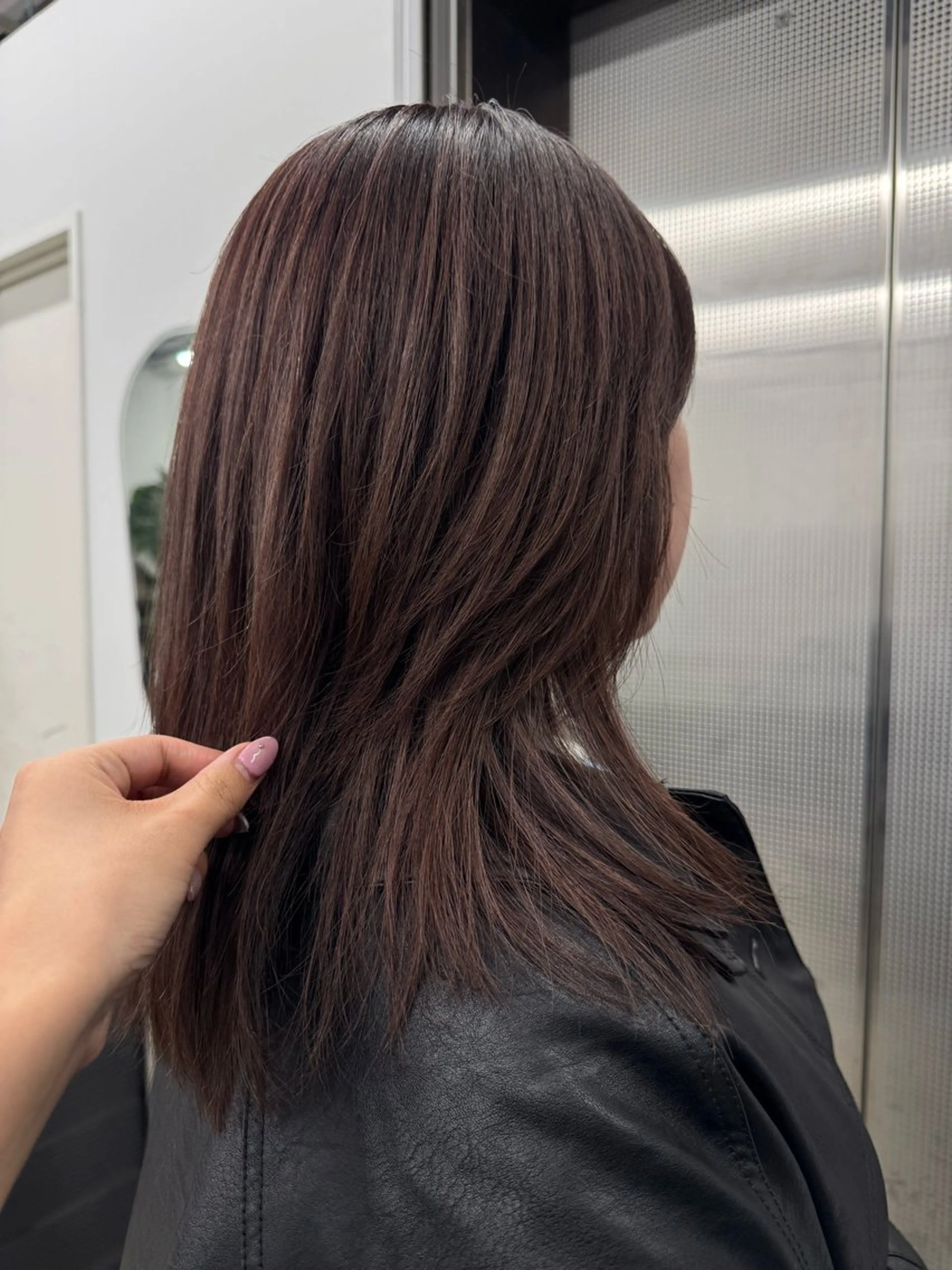 セミロング ヘアカラー 🩰Nico ☺︎Rukaのヘアスタイル