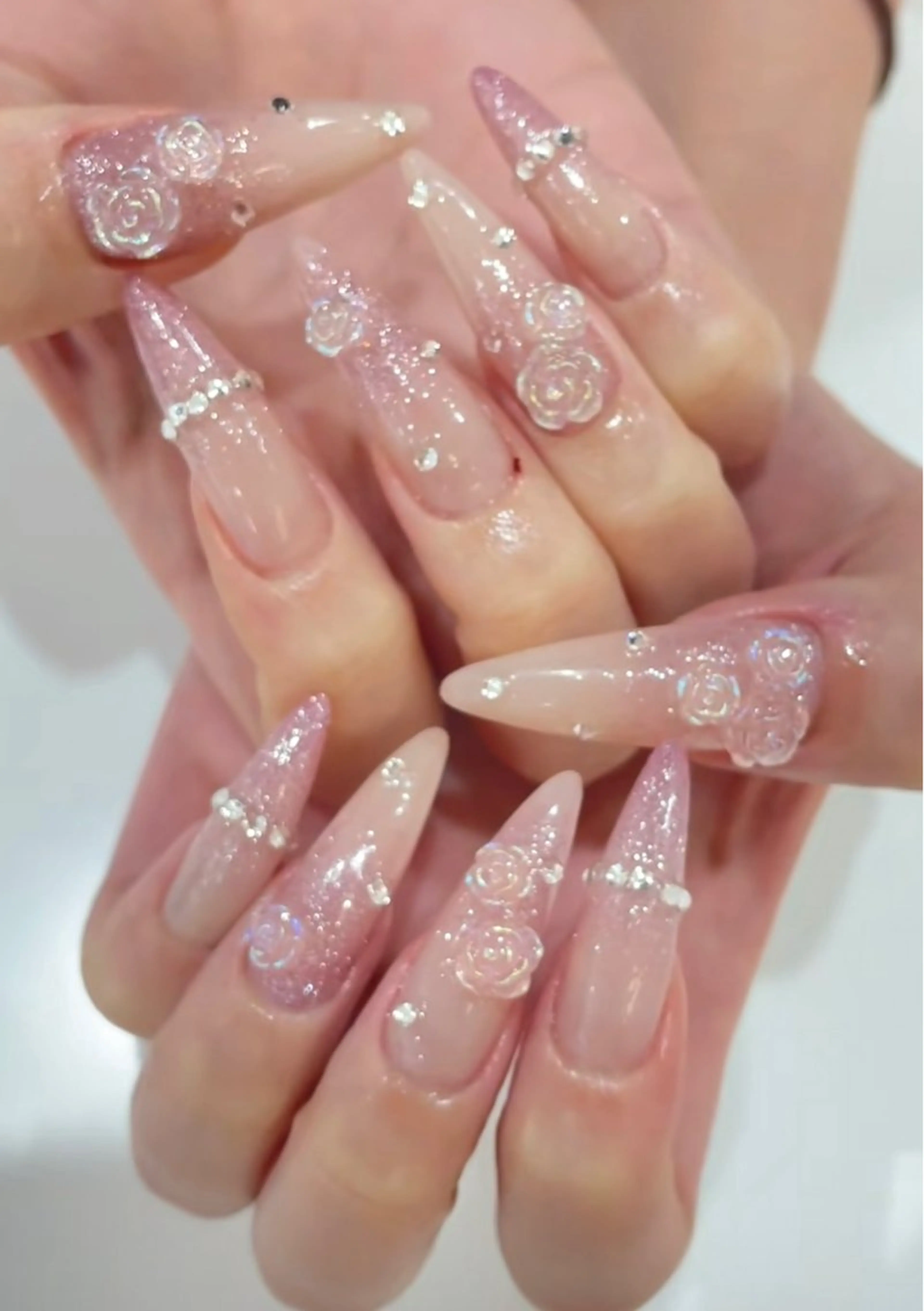 ネイル フラッシュネイル グラデーション ハンドネイル venus nail所属・venus nail チップ長さ出し専門店のネイルデザイン