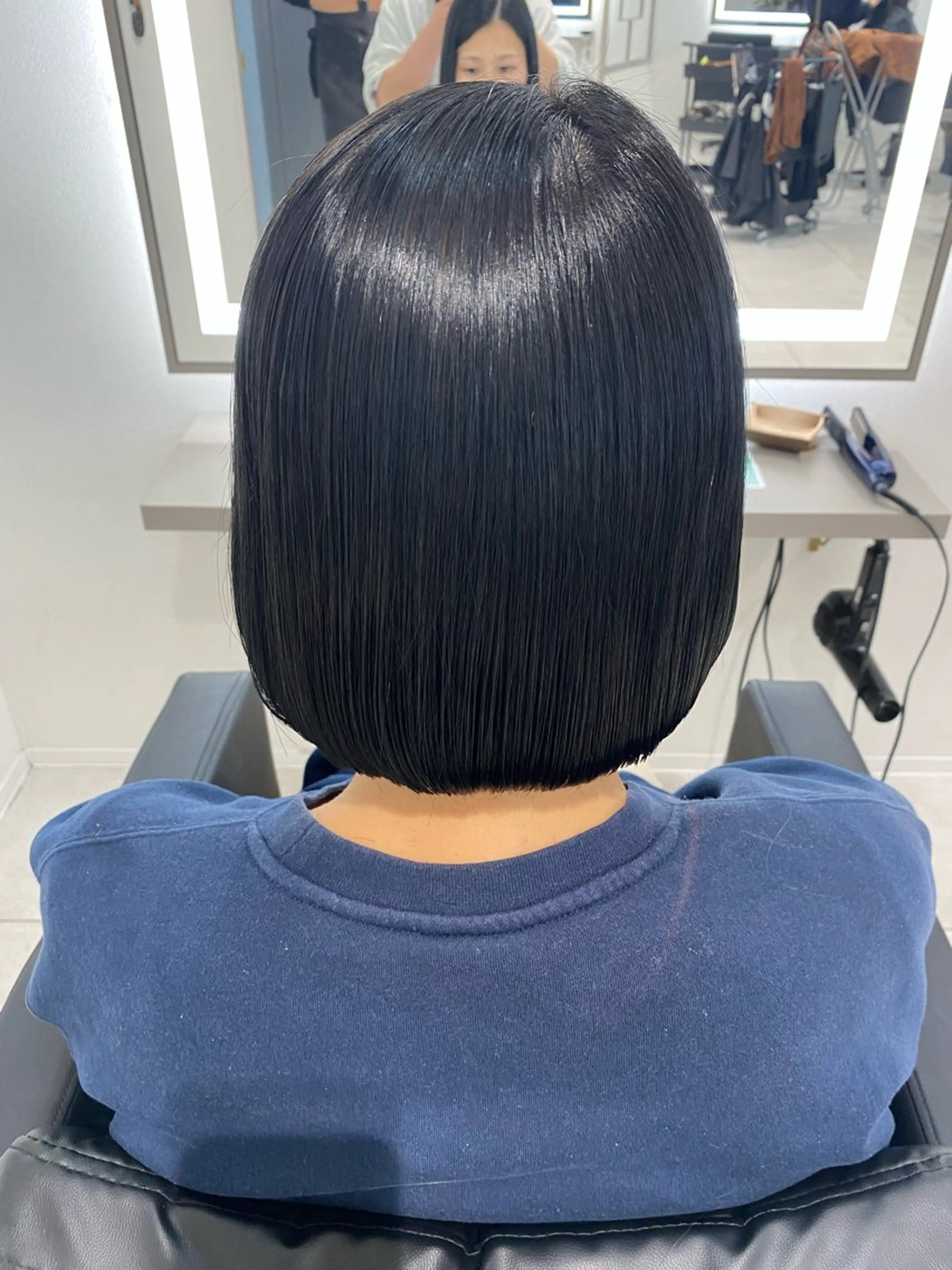 ショート カラー 切りっぱなしボブ ボブ カット ヘアカラー Rubik's 茉侑のヘアスタイル