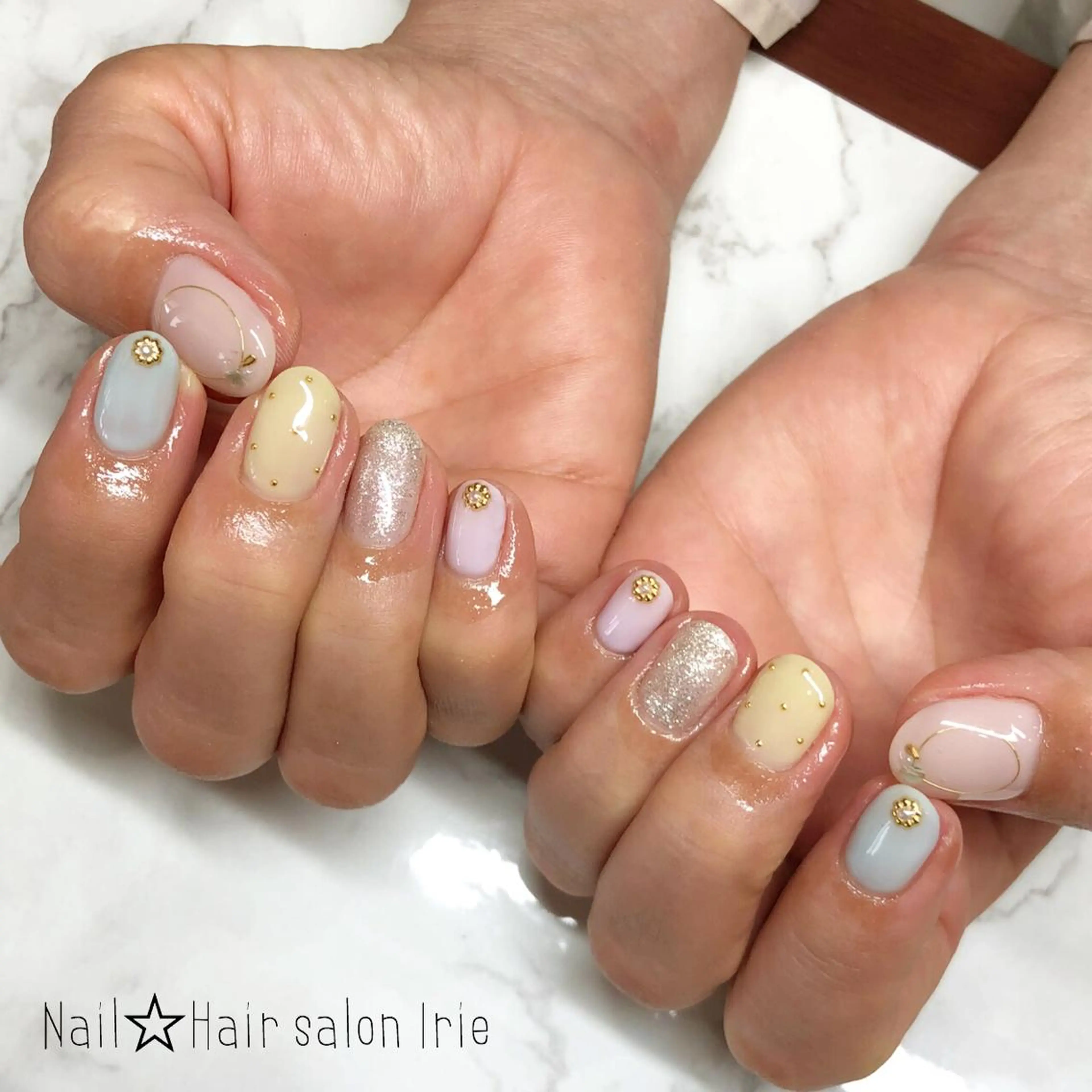 ネイル Hair salon Irie所属・與儀 知佳のネイルデザイン