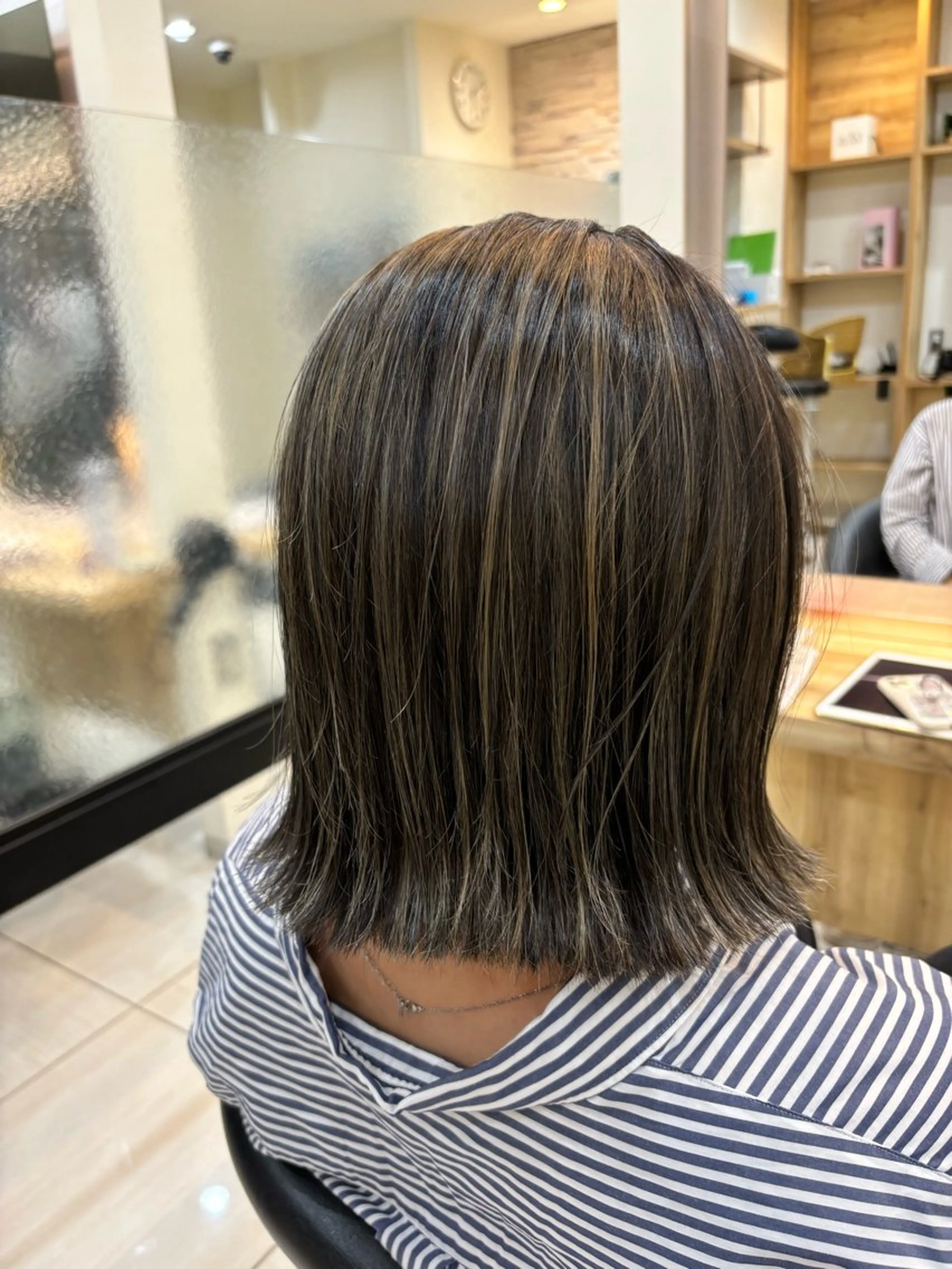 ミディアム カラー ハイライトカラー ハイライト カット ヘアカラー 田野倉NEXT店 美髪ニストのヘアスタイル