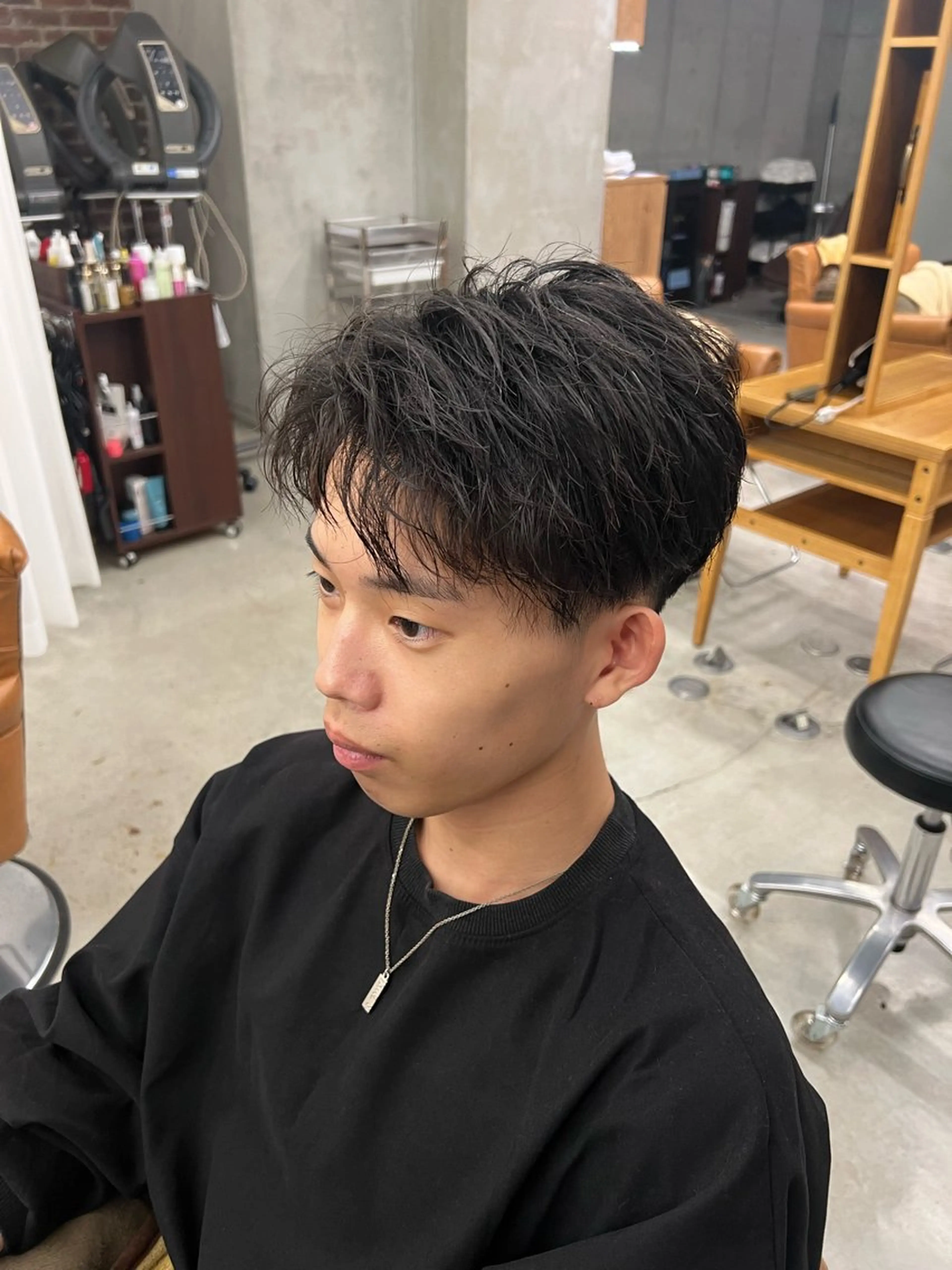 ショート カット ヘッドスパ 山野愛子美容室　銀座店所属・tomoメンズ特化 /パーマ/カットのヘアスタイル