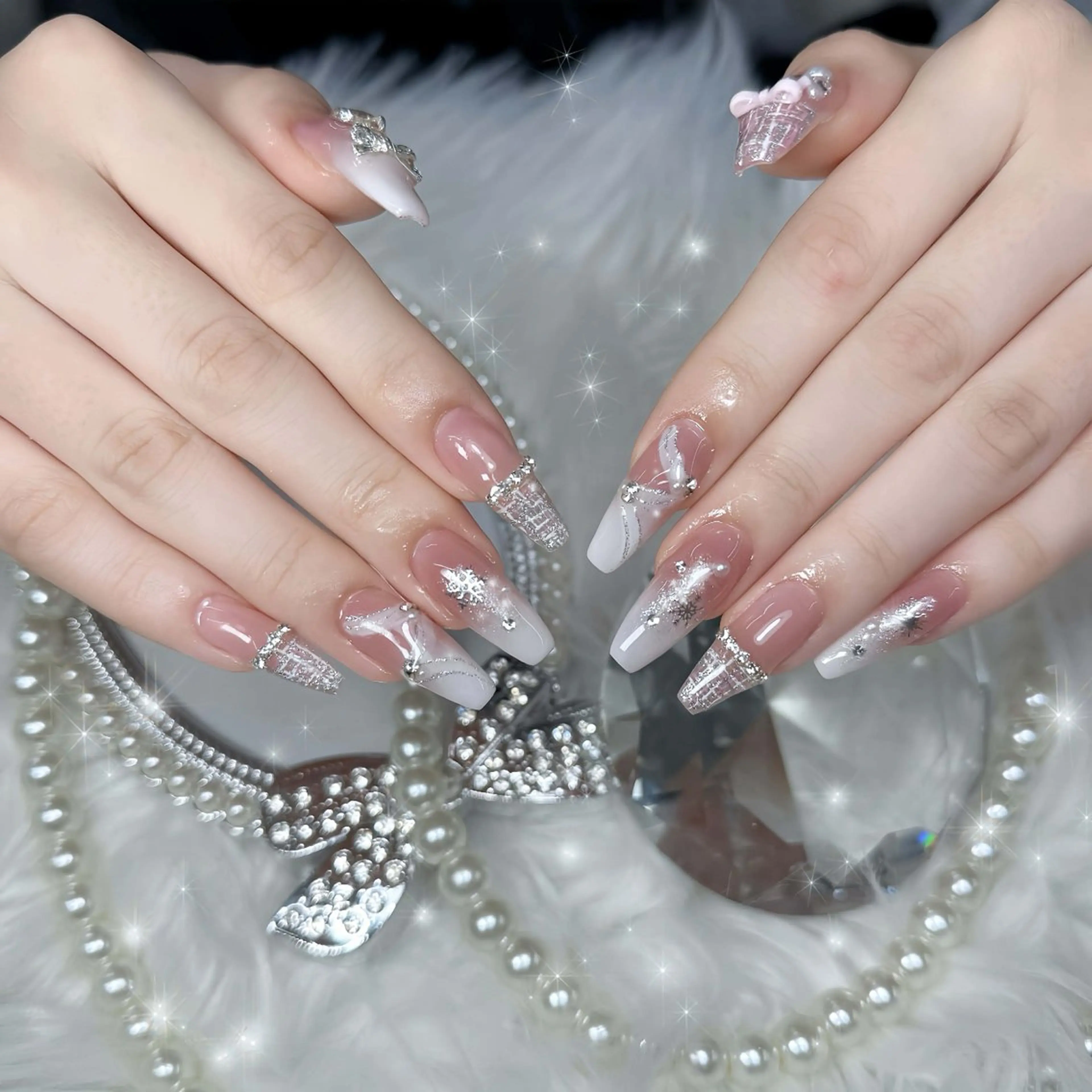 ネイル アートネイル オーロラネイル ブラウン ジェルネイル グラデーション ハンドネイル ハンドケア Nova Nail Shinsaiのネイルデザイン