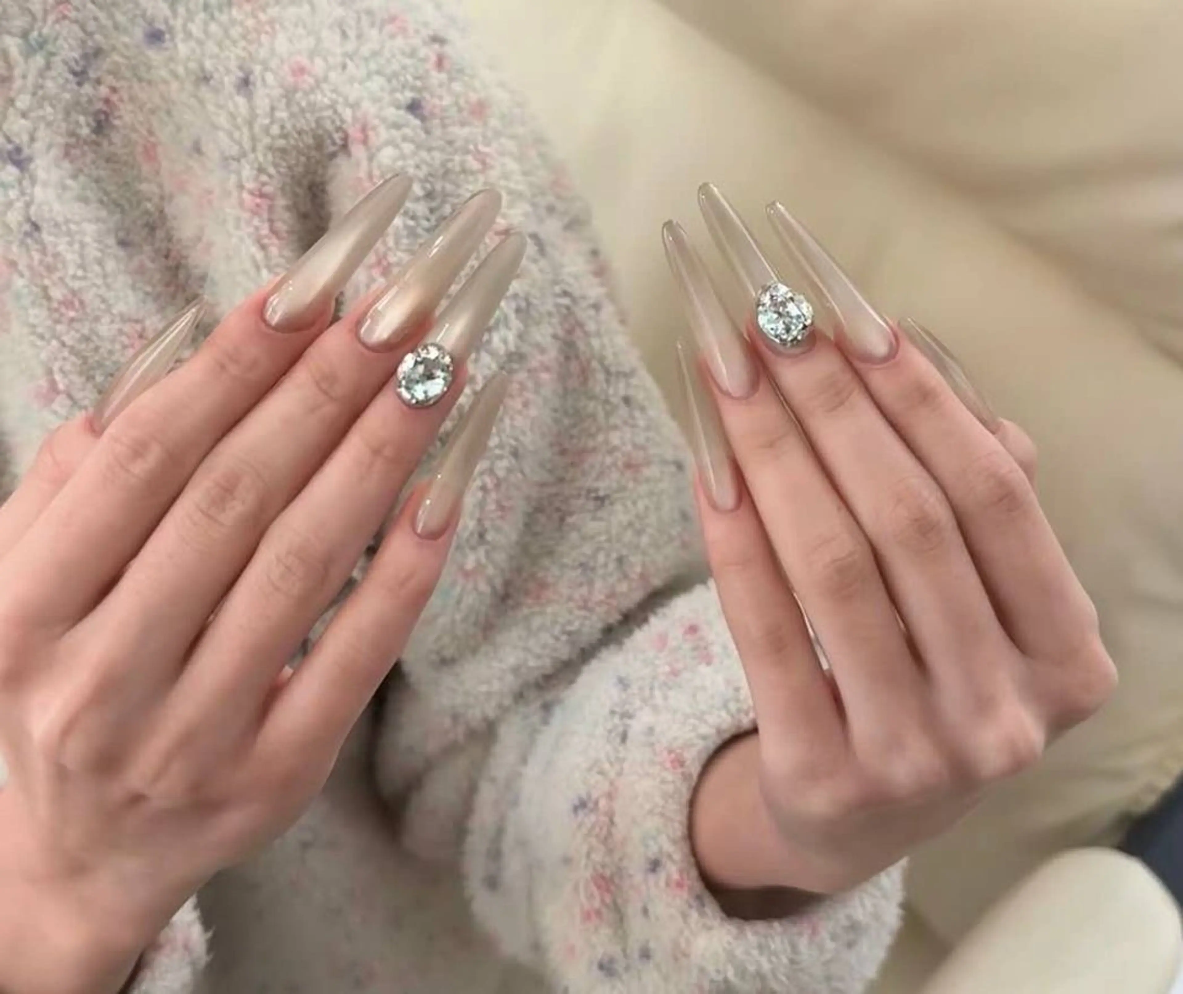 ネイル フラワーネイル フレンチネイル ジェルネイル ガラスフレンチ ハート ハンドネイル 相沢 さやかのネイルデザイン