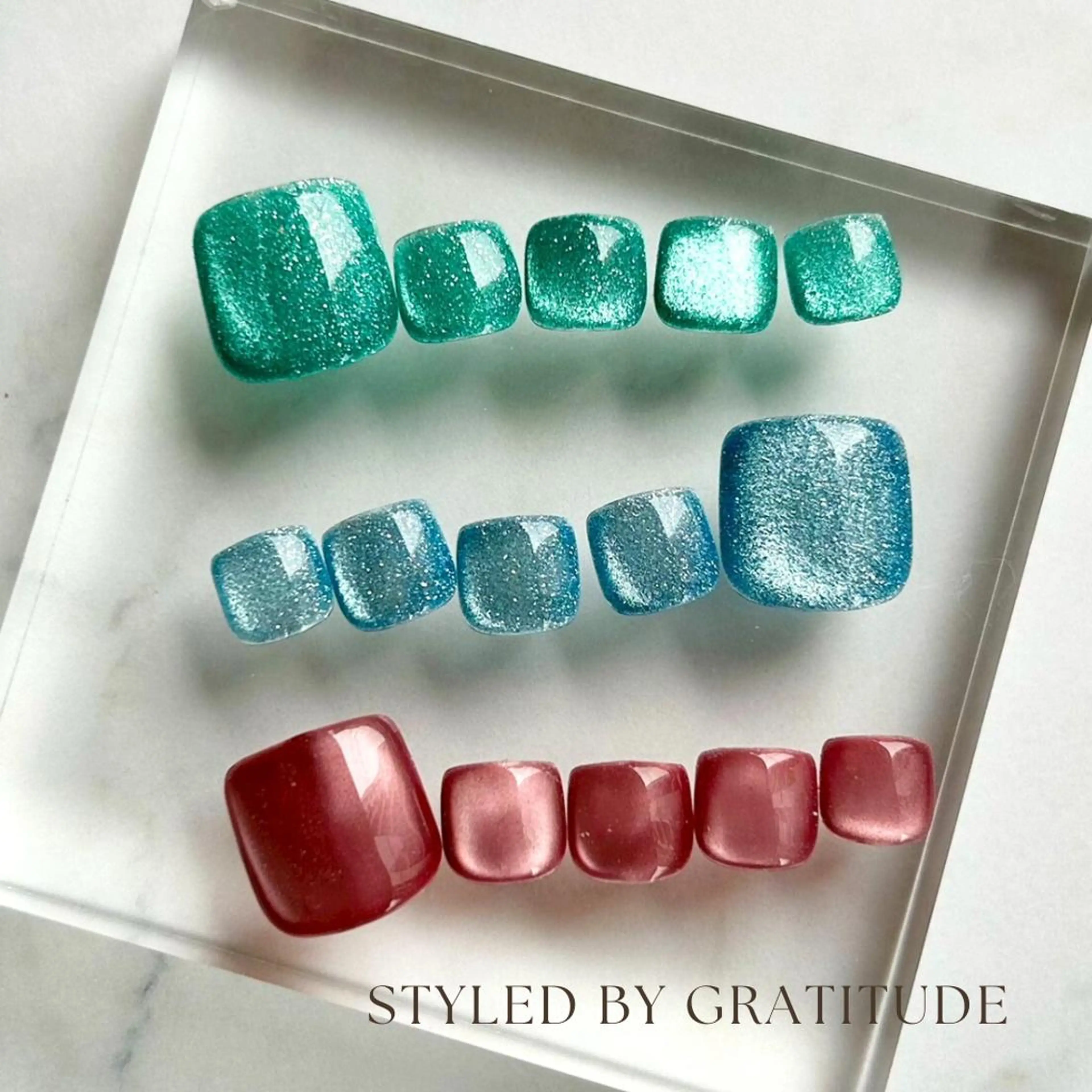 ネイル フラッシュネイル フラッシュマグ フットネイル マグネットネイル gratitude 斎藤のネイルデザイン