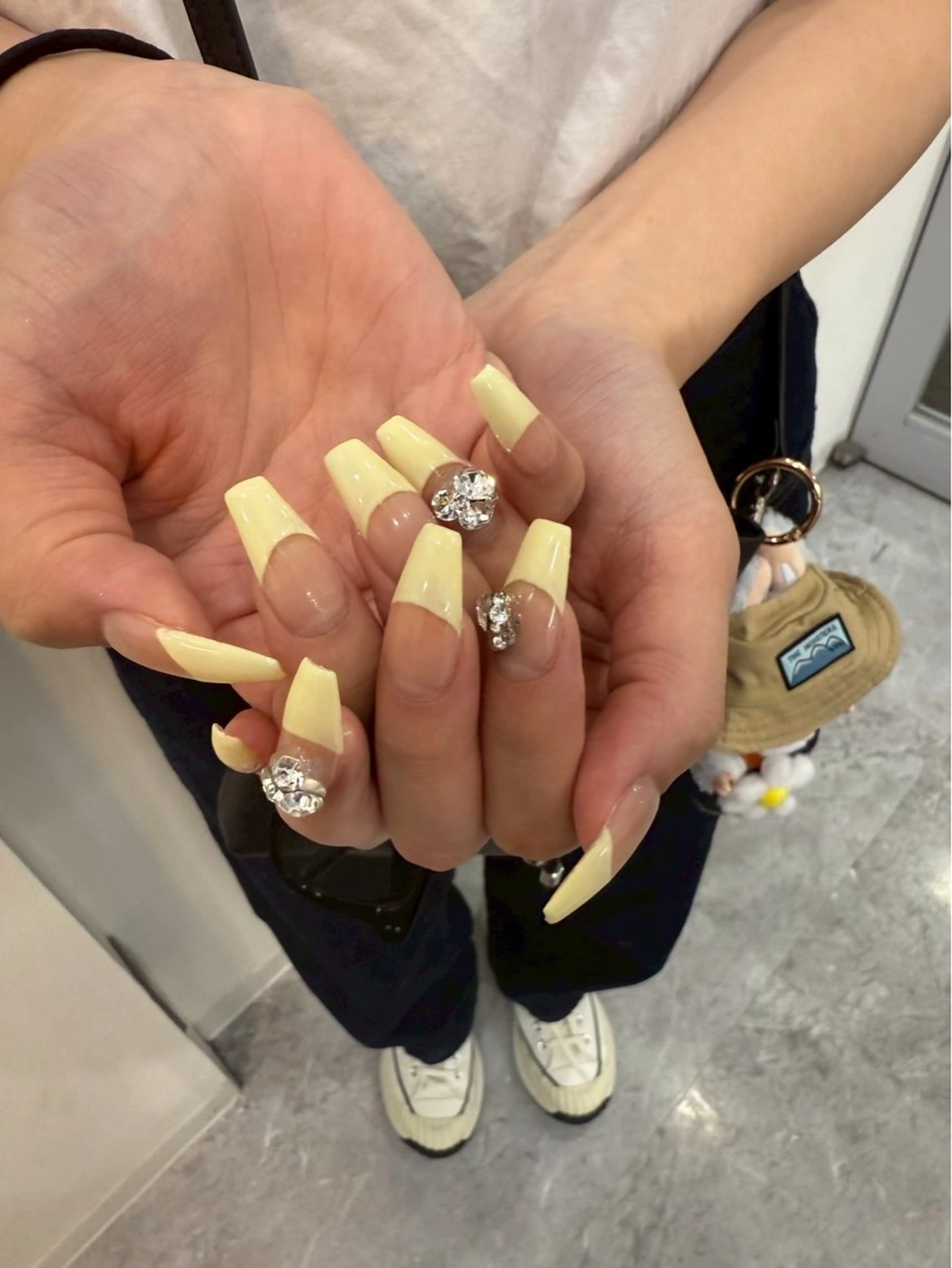 ネイル フレンチネイル 川上 彩華のヘアスタイル