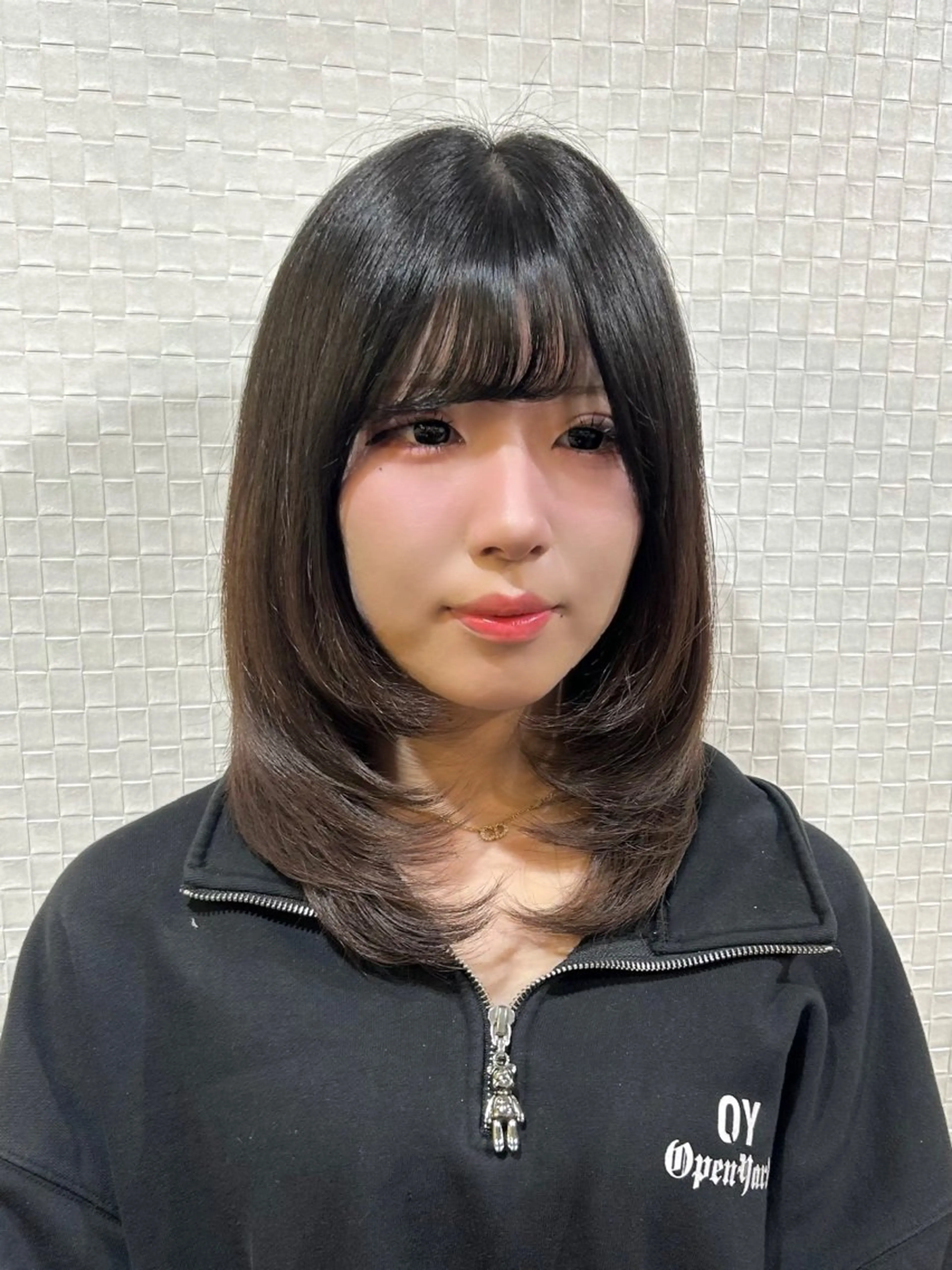 ミディアム カラー レイヤーカット As hair所属・柔らか垢抜けｶﾗｰと ｶｯﾄ🫧ASUKAのヘアスタイル