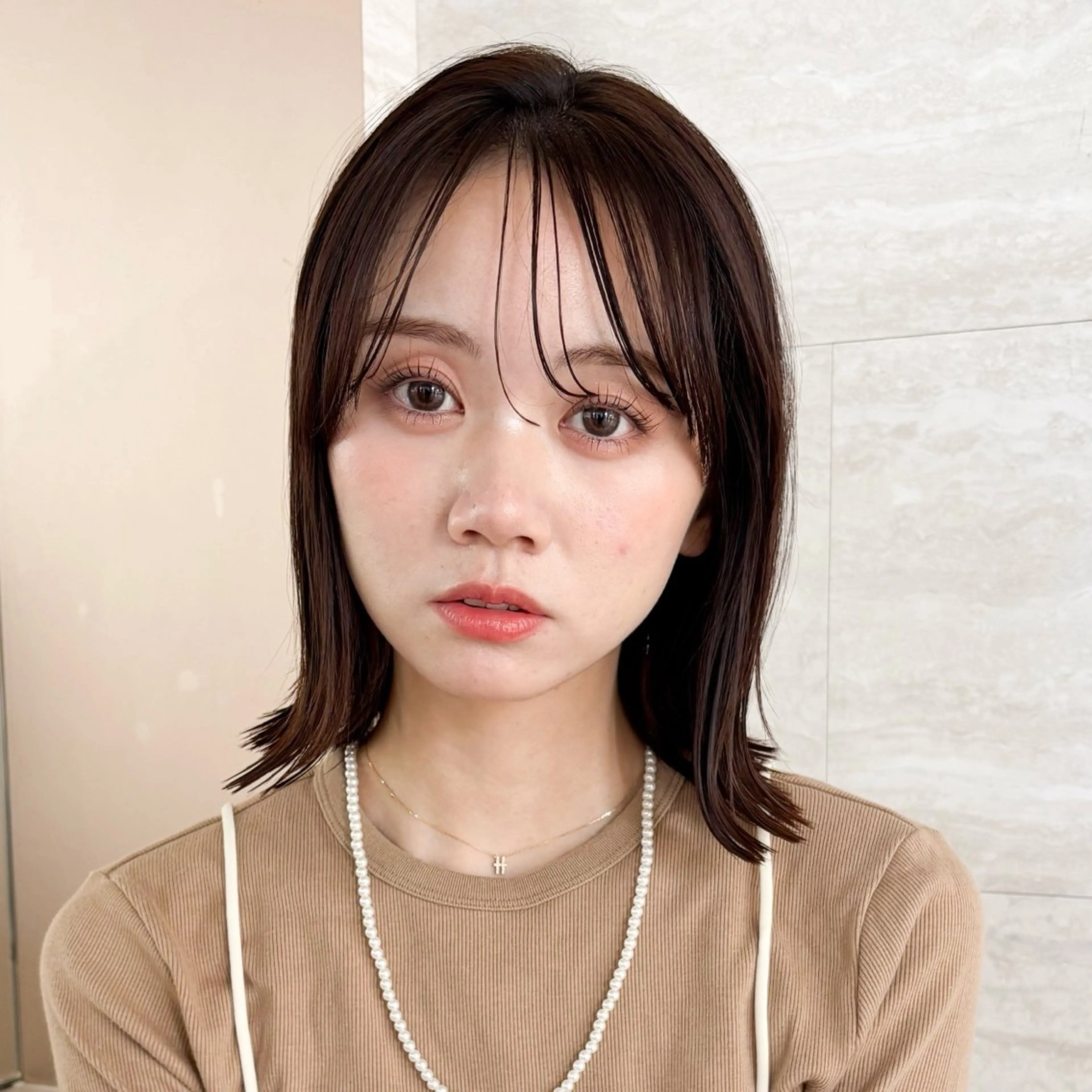 ミディアム カット ヘアカラー トリートメント 💖ボブ/髪質改善 顔周りレイヤー/ユイのヘアスタイル