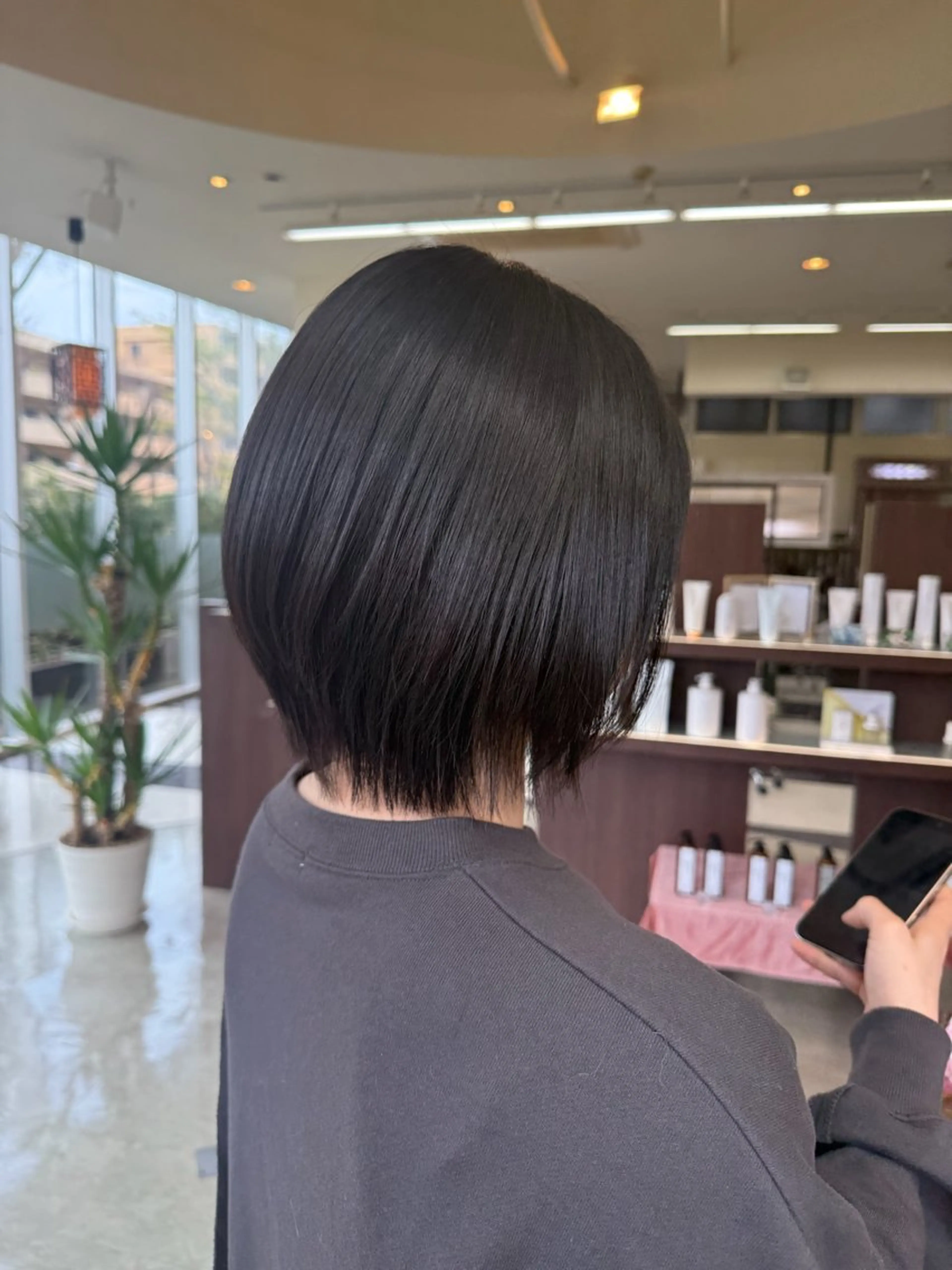 ショート カラー ⛄️カラーモデル /艶カラー/あい⛄️のヘアスタイル