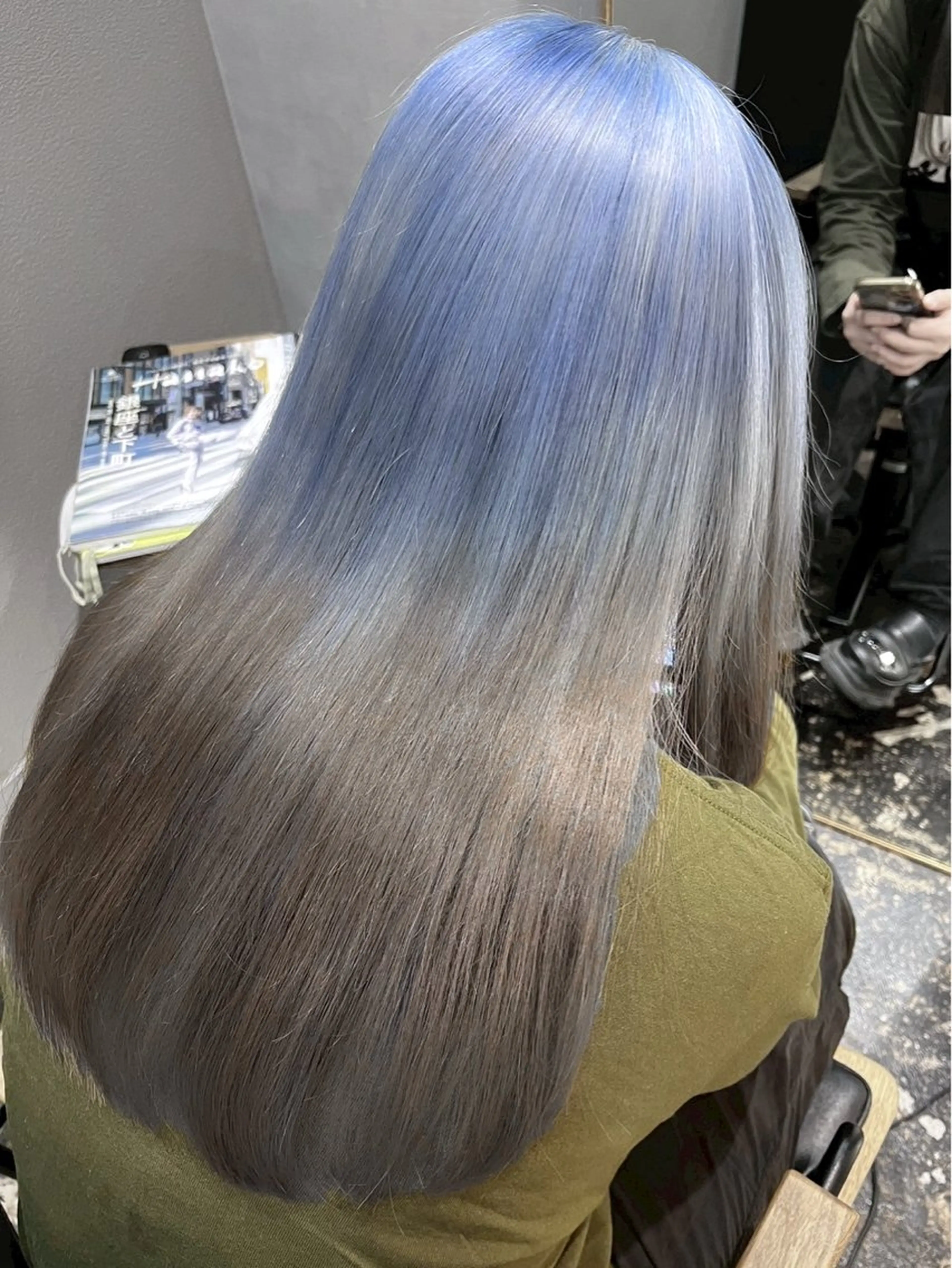 ロング カラー ブラウンカラー ナチュラルブラウン カット ヘアカラー トリートメント ハイトーン/韓国風/ 艶髪/吉祥寺のヘアスタイル