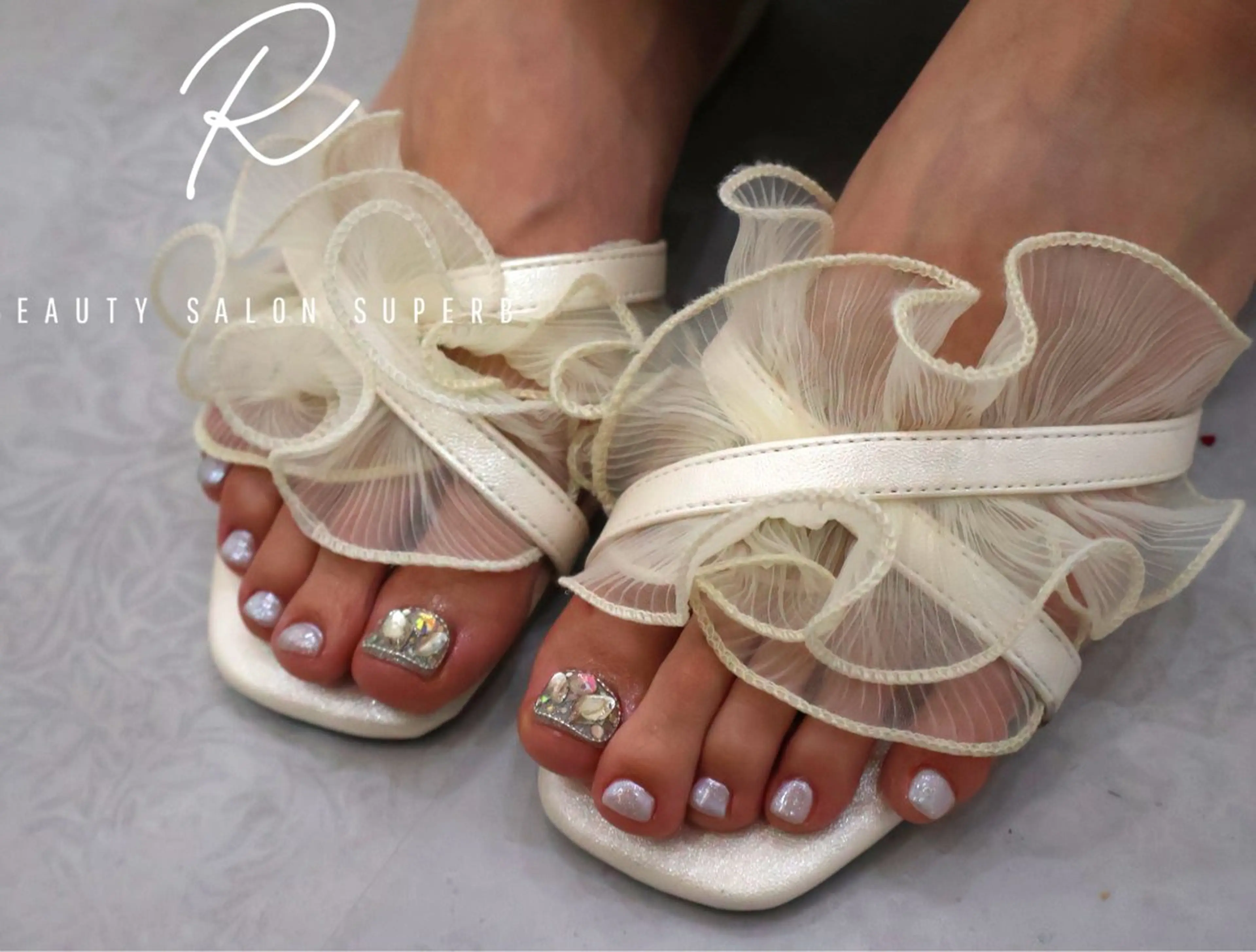 🌻フットオフなし🌻ジェルやり放題💚🫧の写真