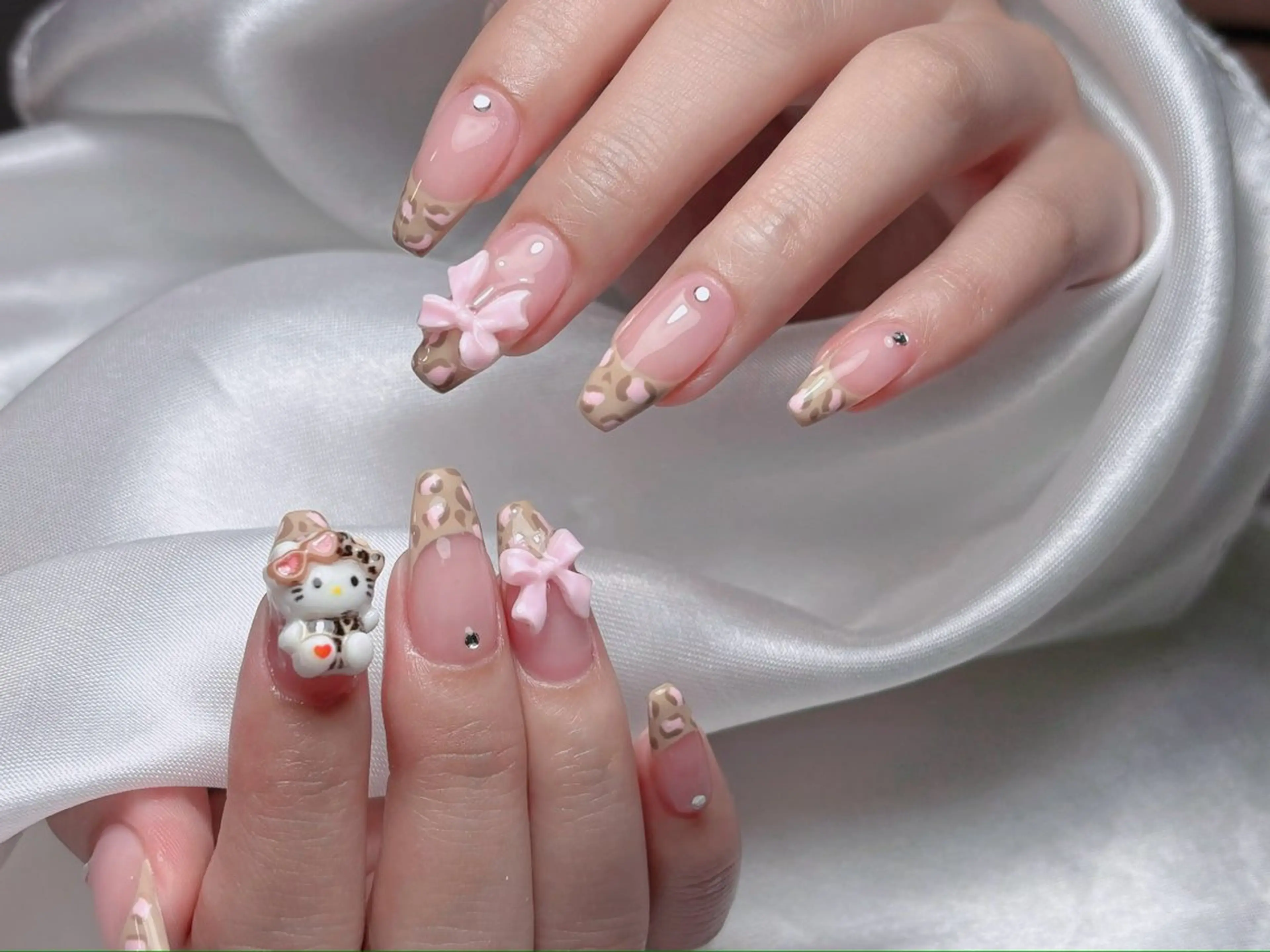 ネイル Rosie Nail サロン南越谷のネイルデザイン
