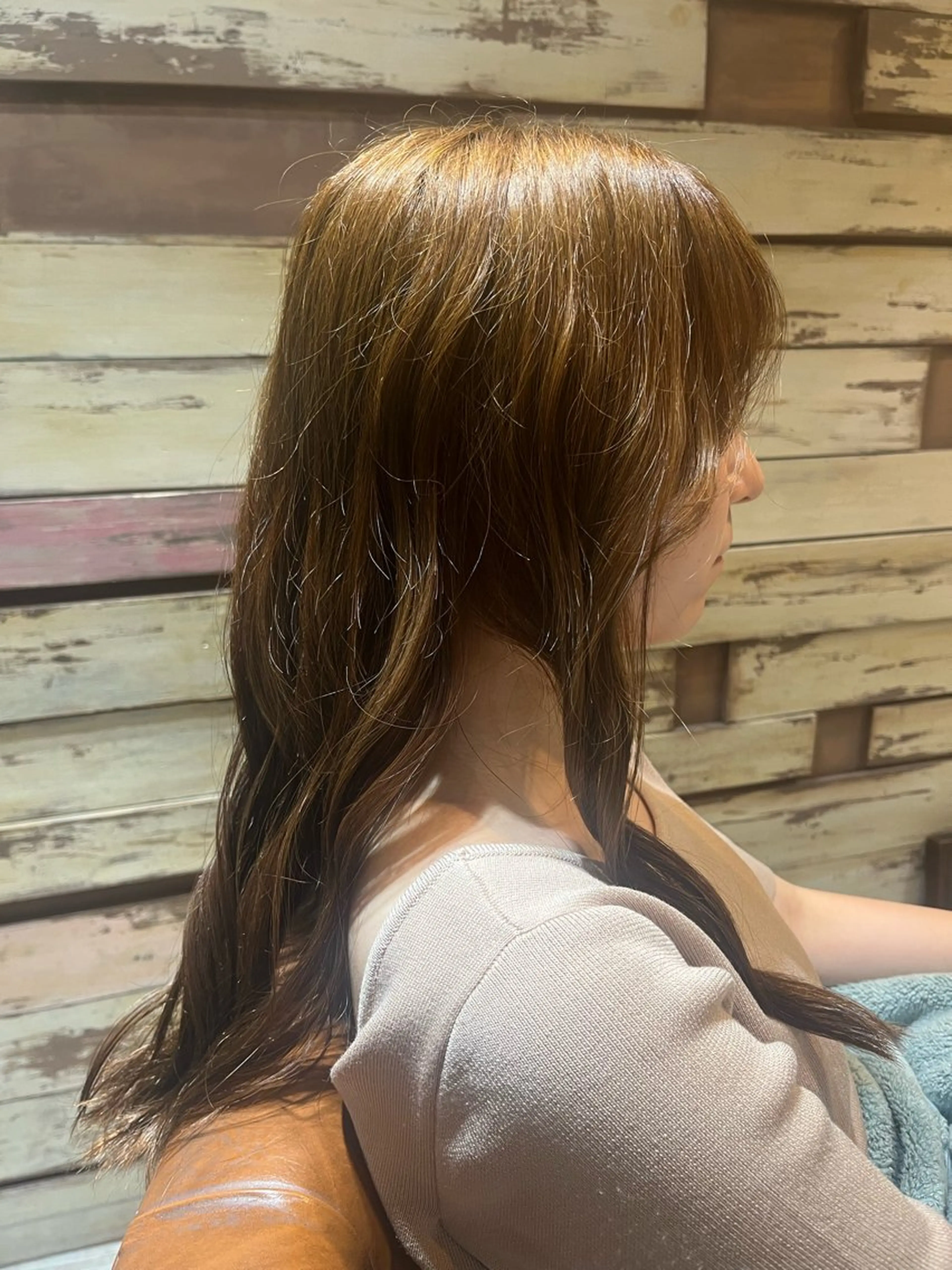 ロング カラー 美濃 咲穂のヘアスタイル