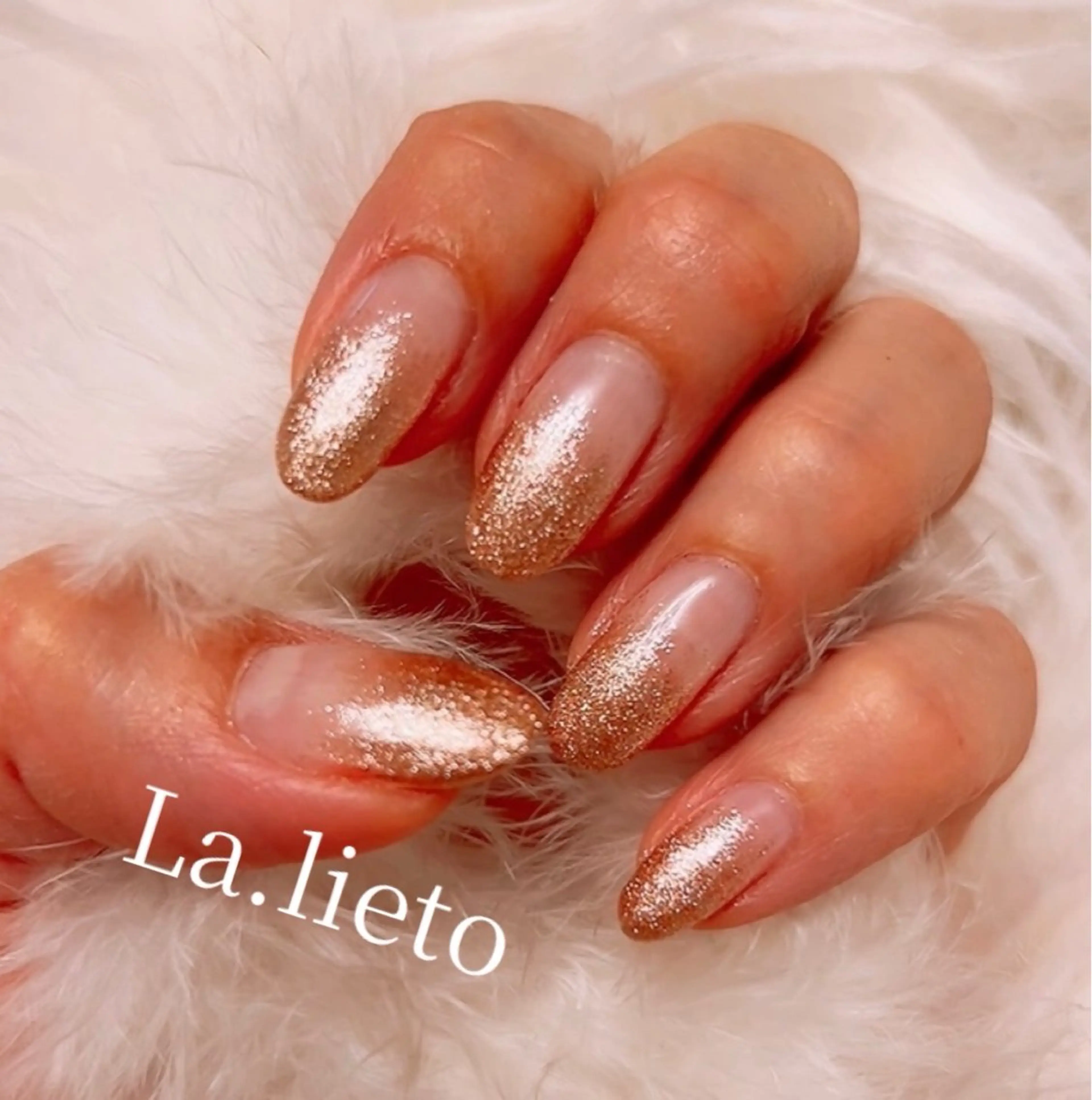 オフ無料✨🩷💛グラデーション💅💙🧡の写真