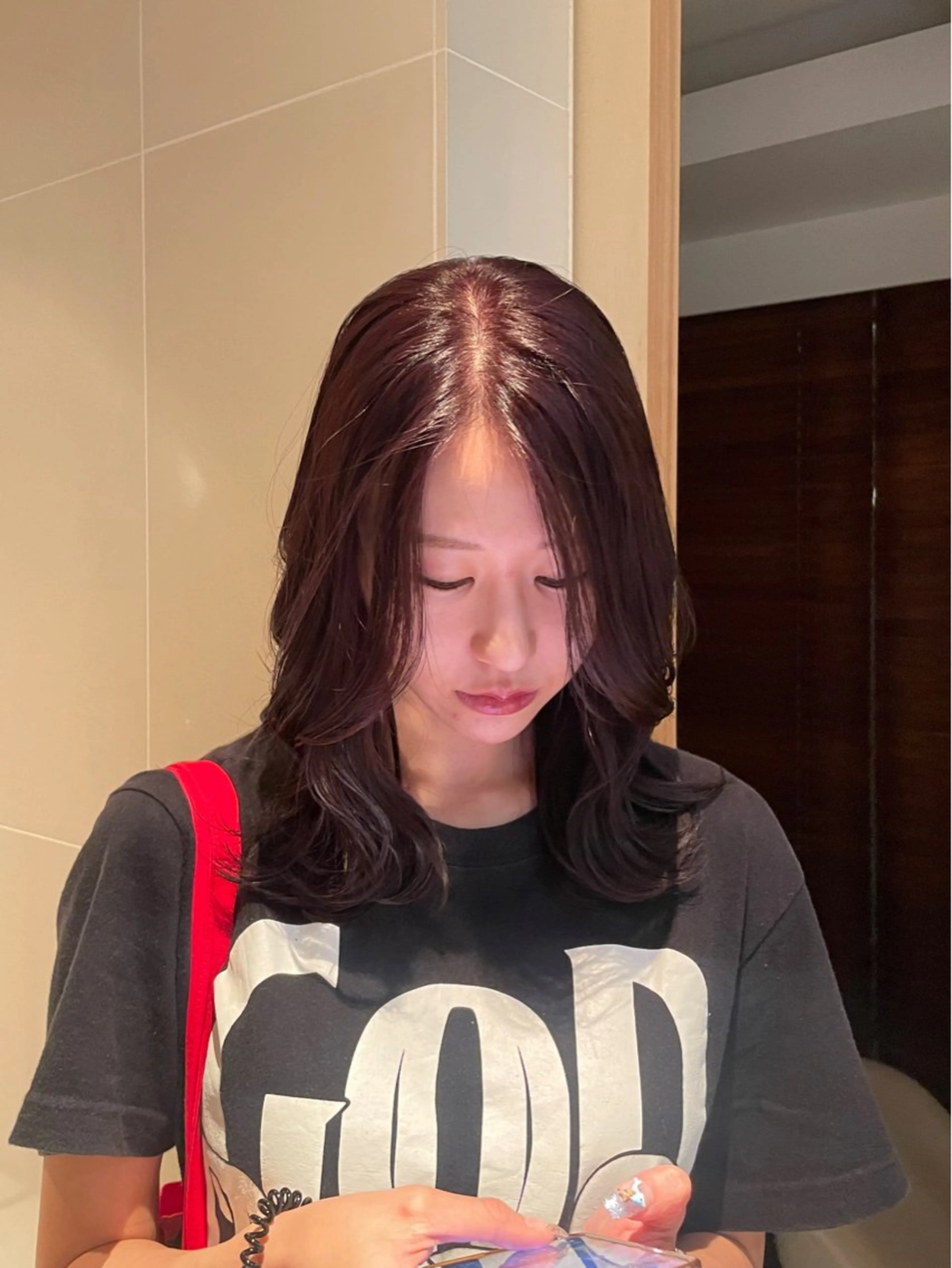 ミディアム カラー レッドカラー 縮毛矯正 カット パーマ 縮毛矯正/レイヤー /ひかるのヘアスタイル