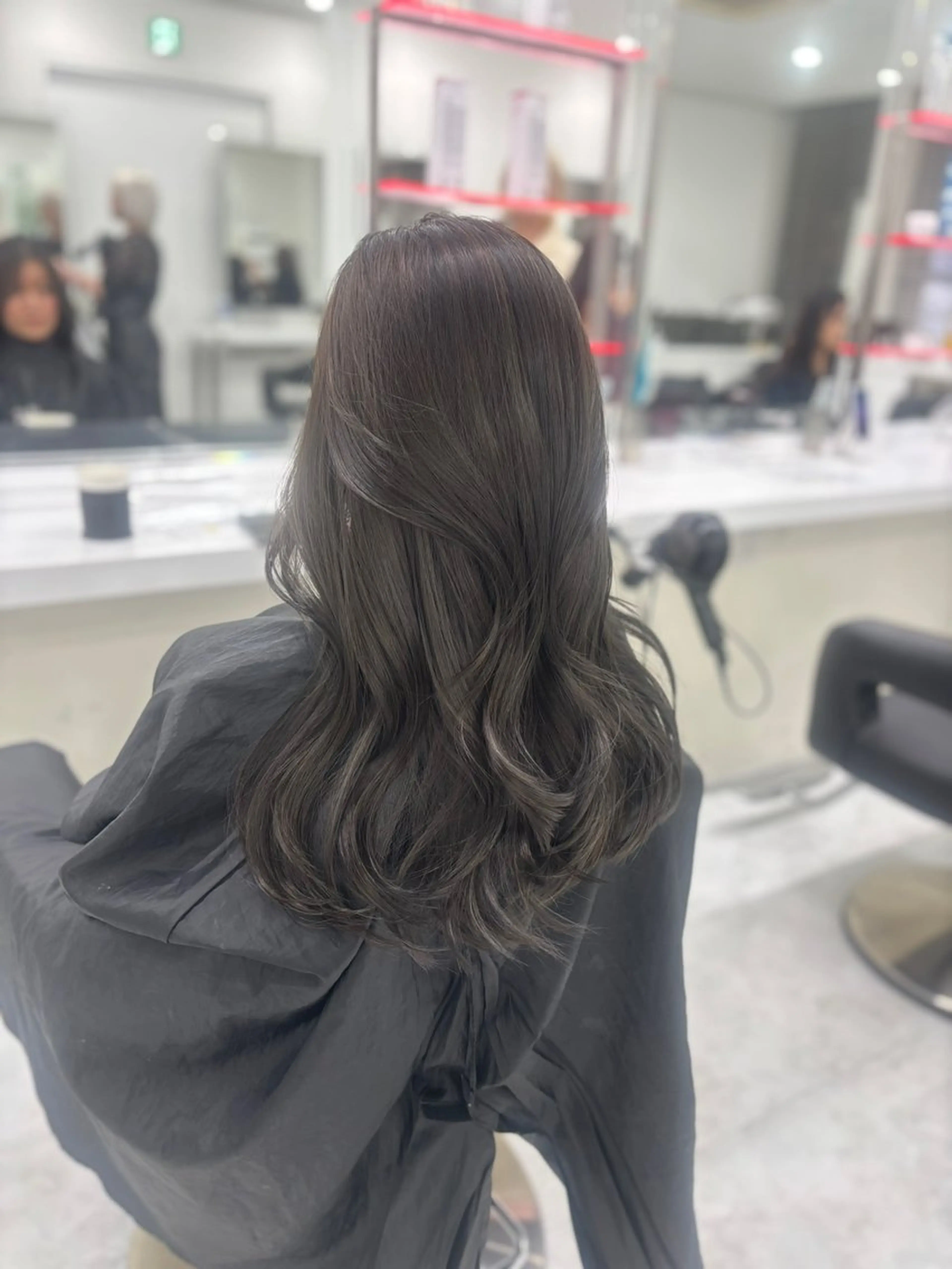 ロング ヘアカラー トリートメント ヘアセット 渋谷🥇透明感カラー 特化 まなかのヘアスタイル