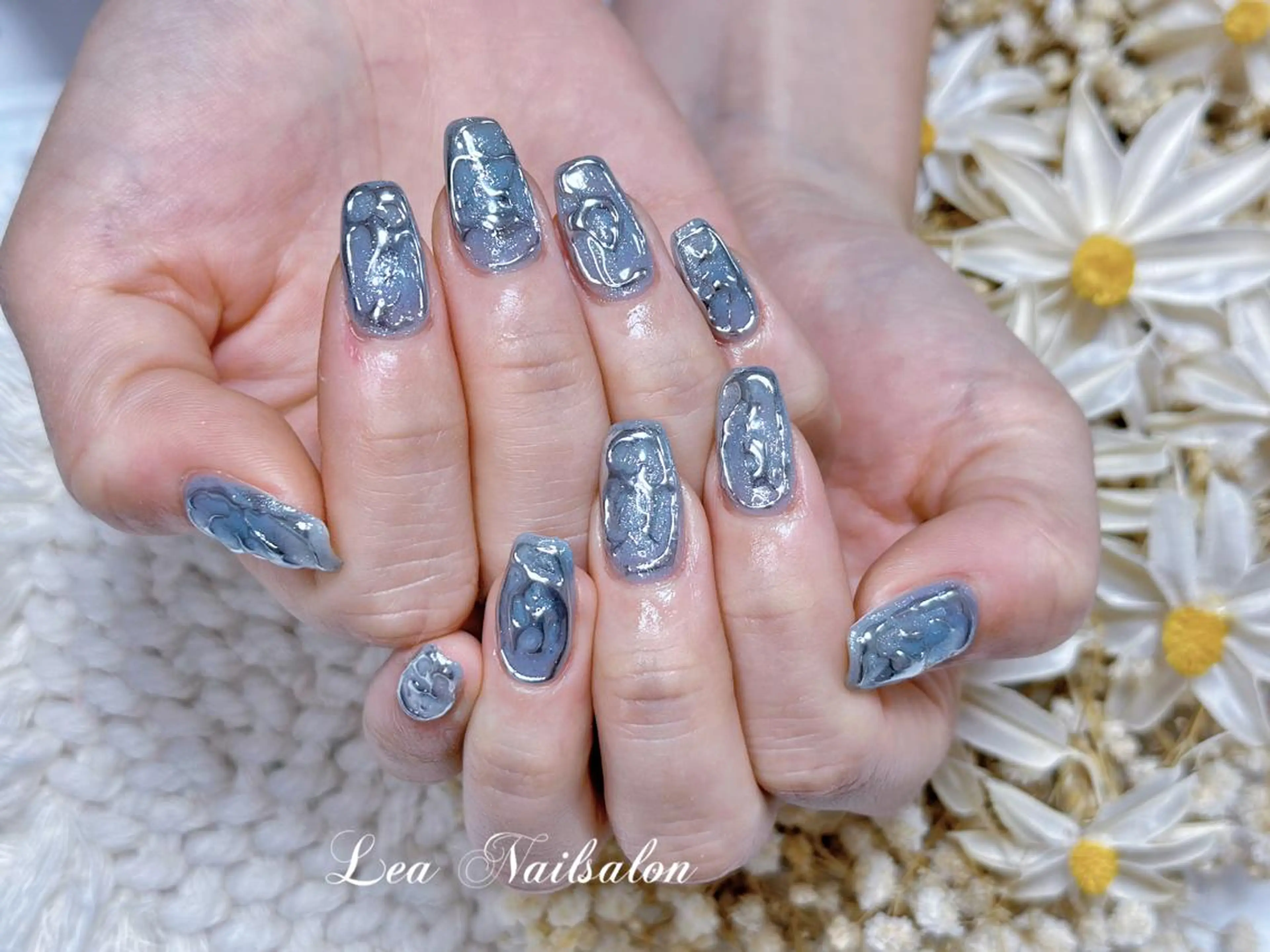 セミロング カラー ネイル Lea NAILsalon所属・Le’a NailSalonのネイルデザイン