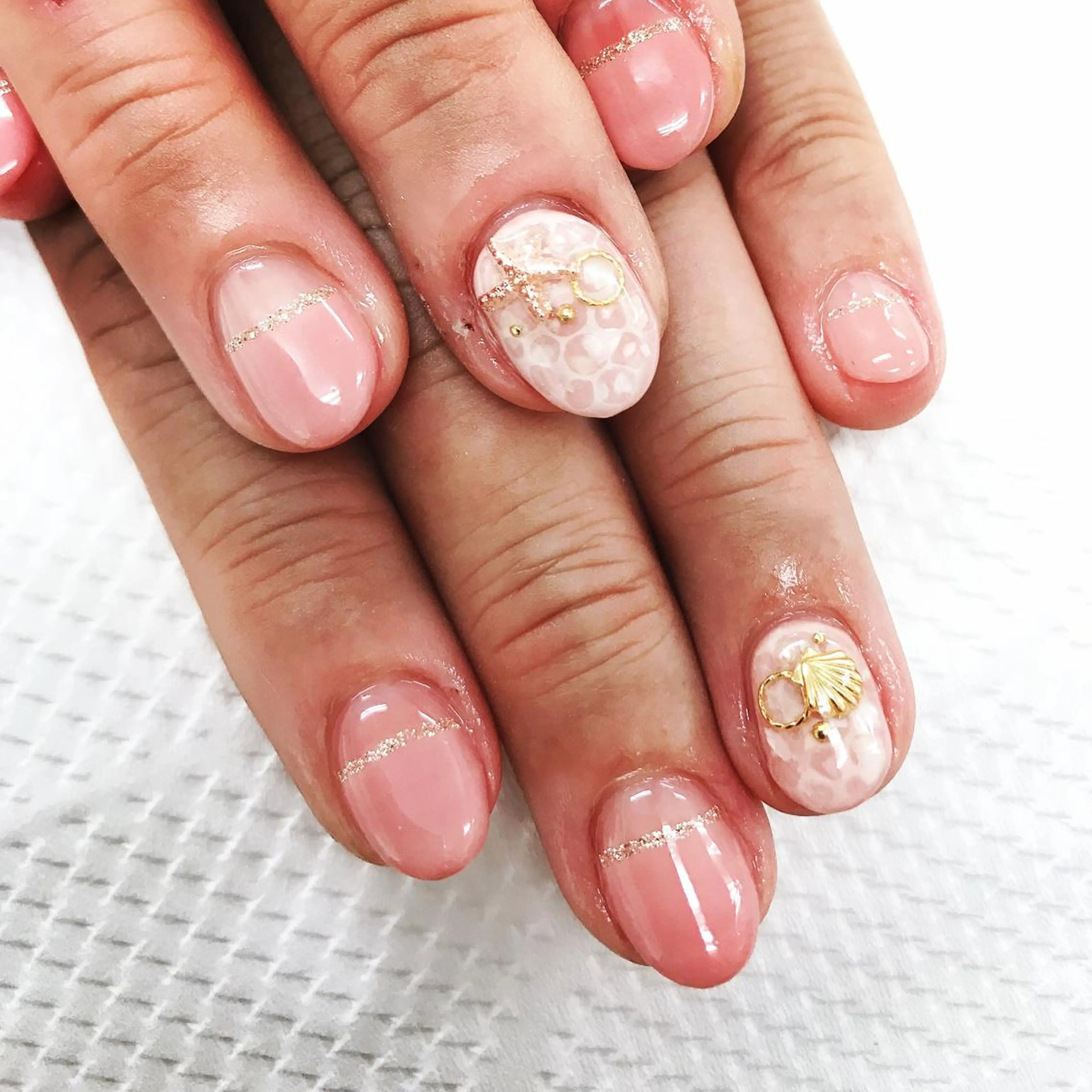 ネイル アートネイル N._._.claw[エヌクロー]所属・N._._. clawのネイルデザイン