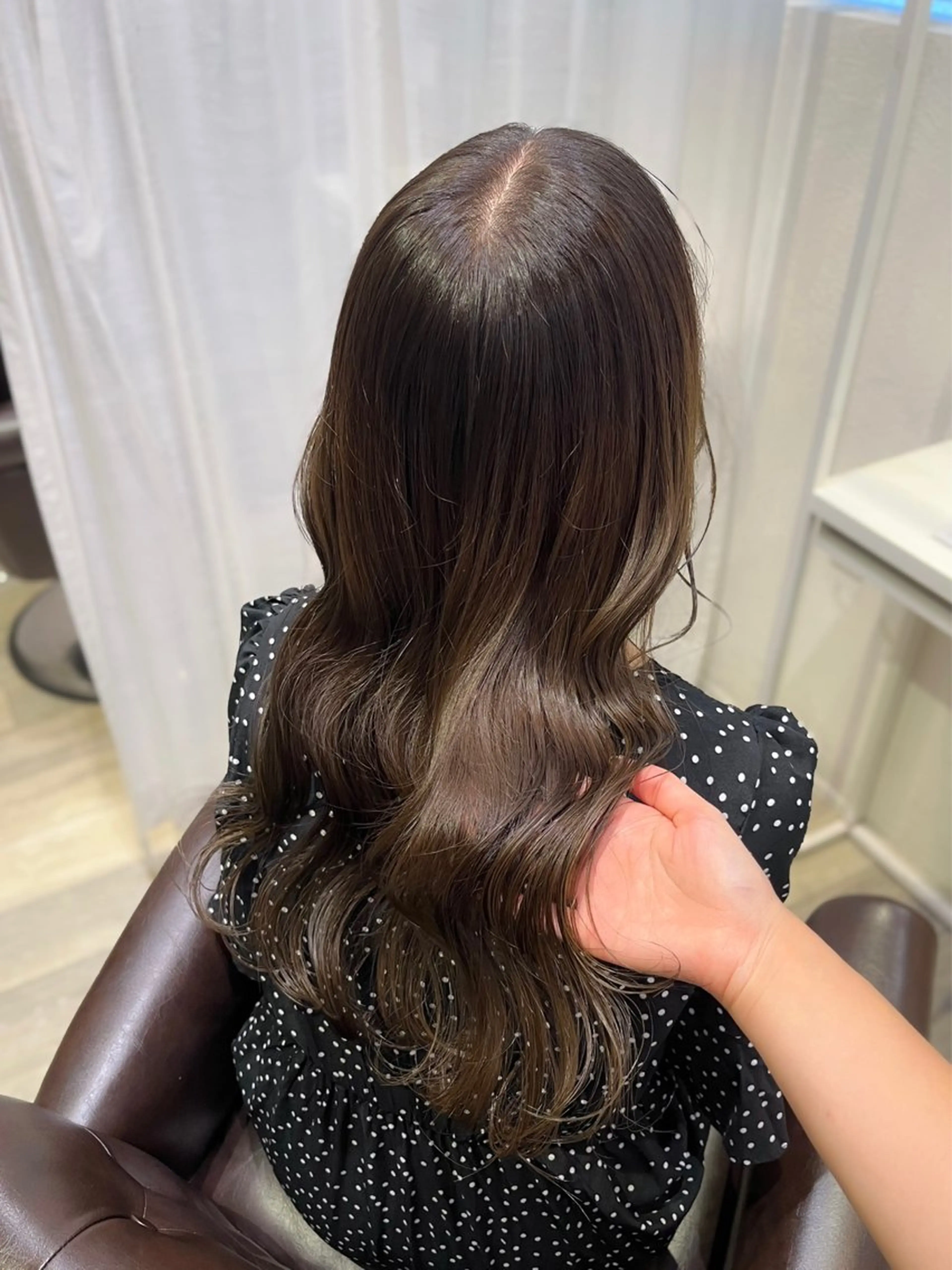 セミロング ヘアカラー GrandLink 福本梓のヘアスタイル