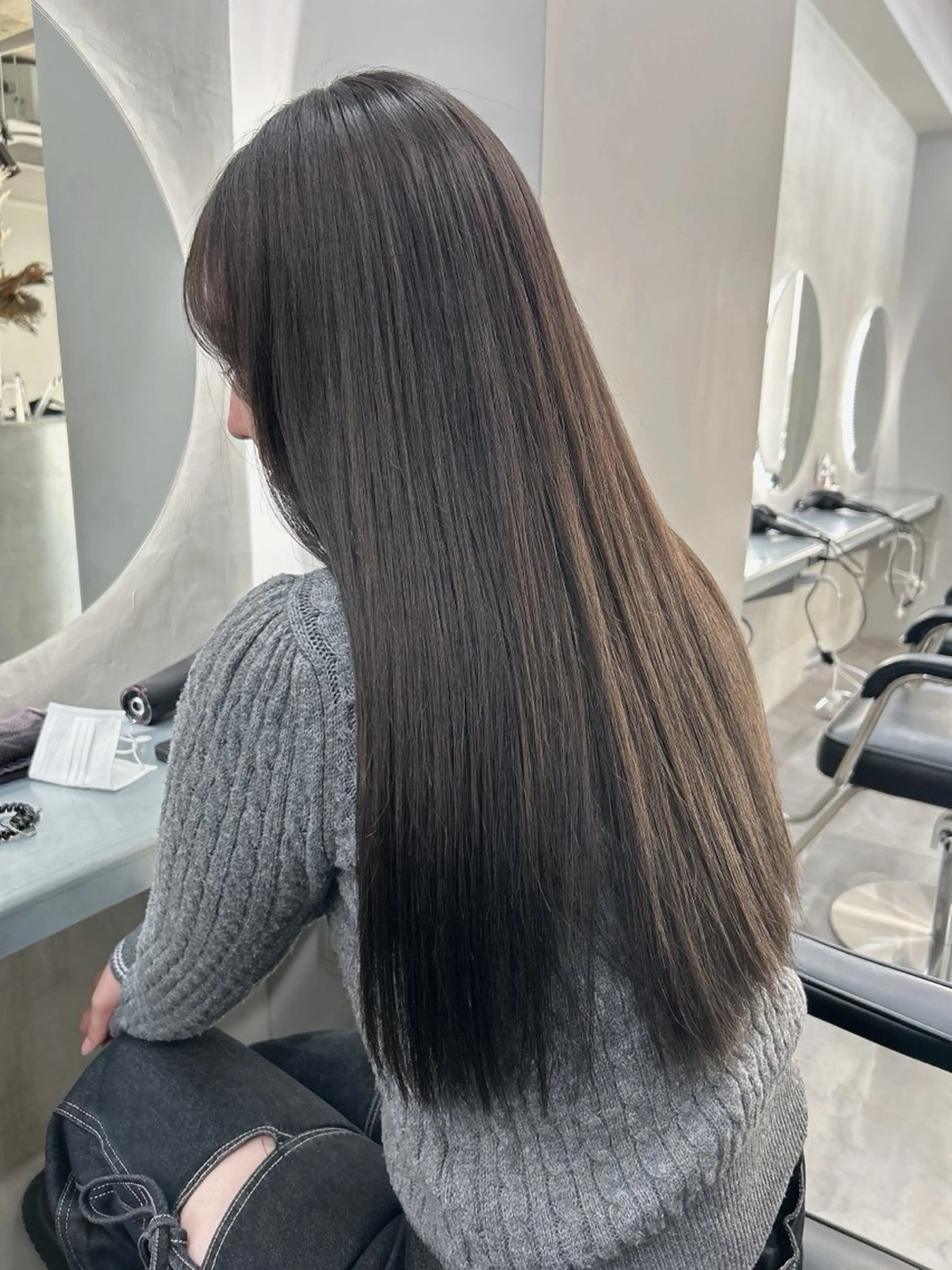 ロング ヘアカラー トリートメント グレージュ 透明感 ブリーチなし田島晃汰のヘアスタイル