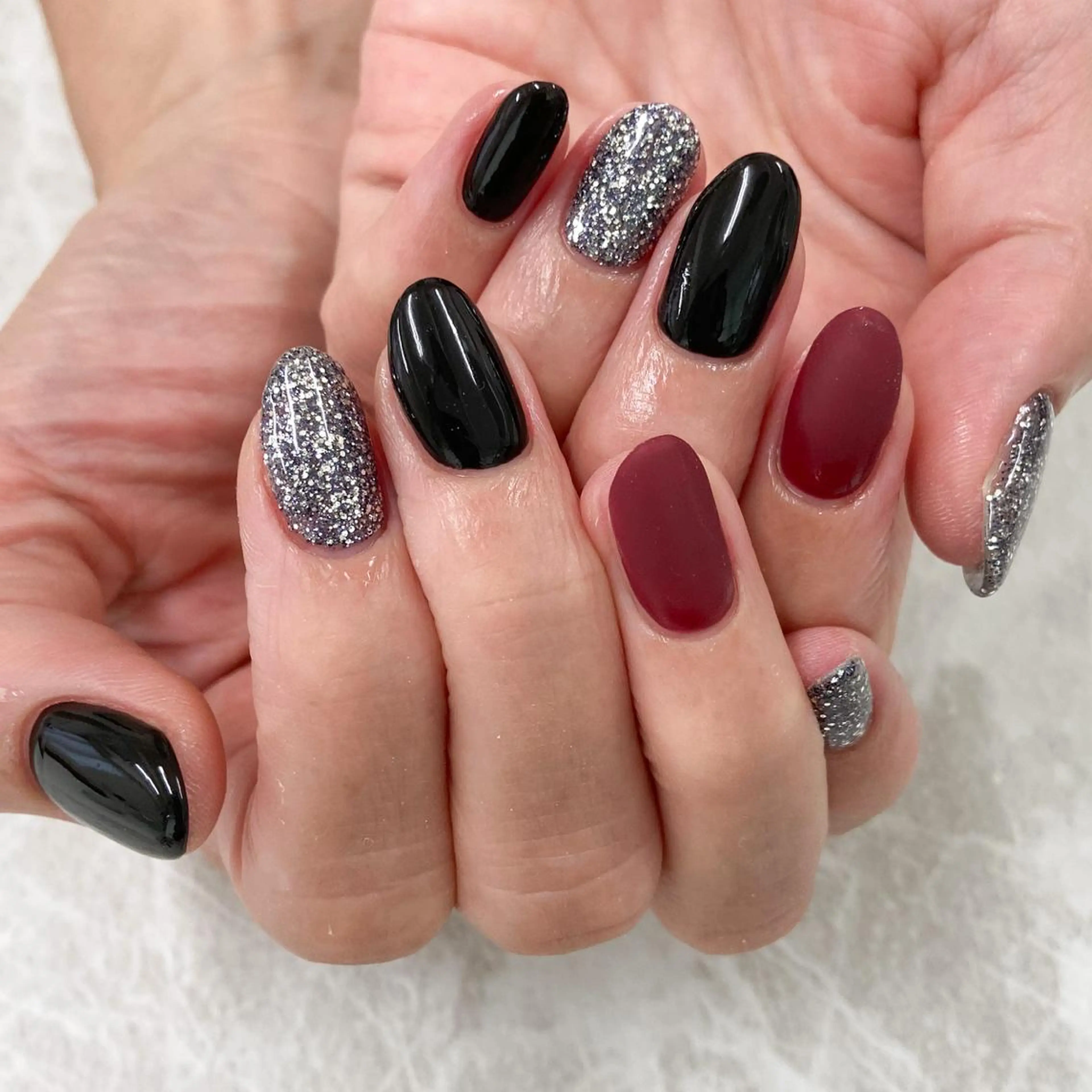 ネイル 黒沢 直子のネイルデザイン