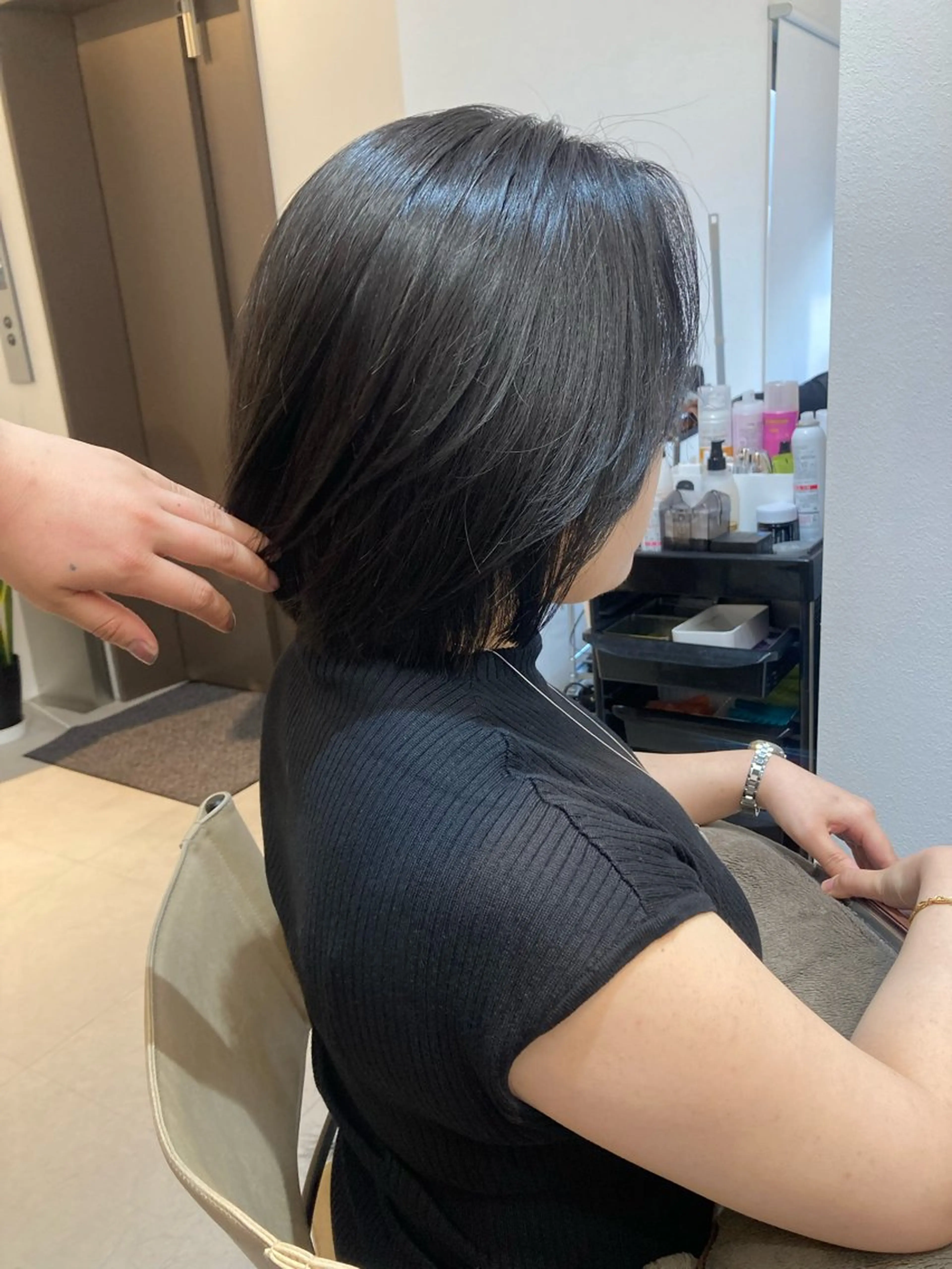 ショート カット ヘアカラー トリートメント ✨色持ちの良い艶 カラー✨蟹江真世のヘアスタイル