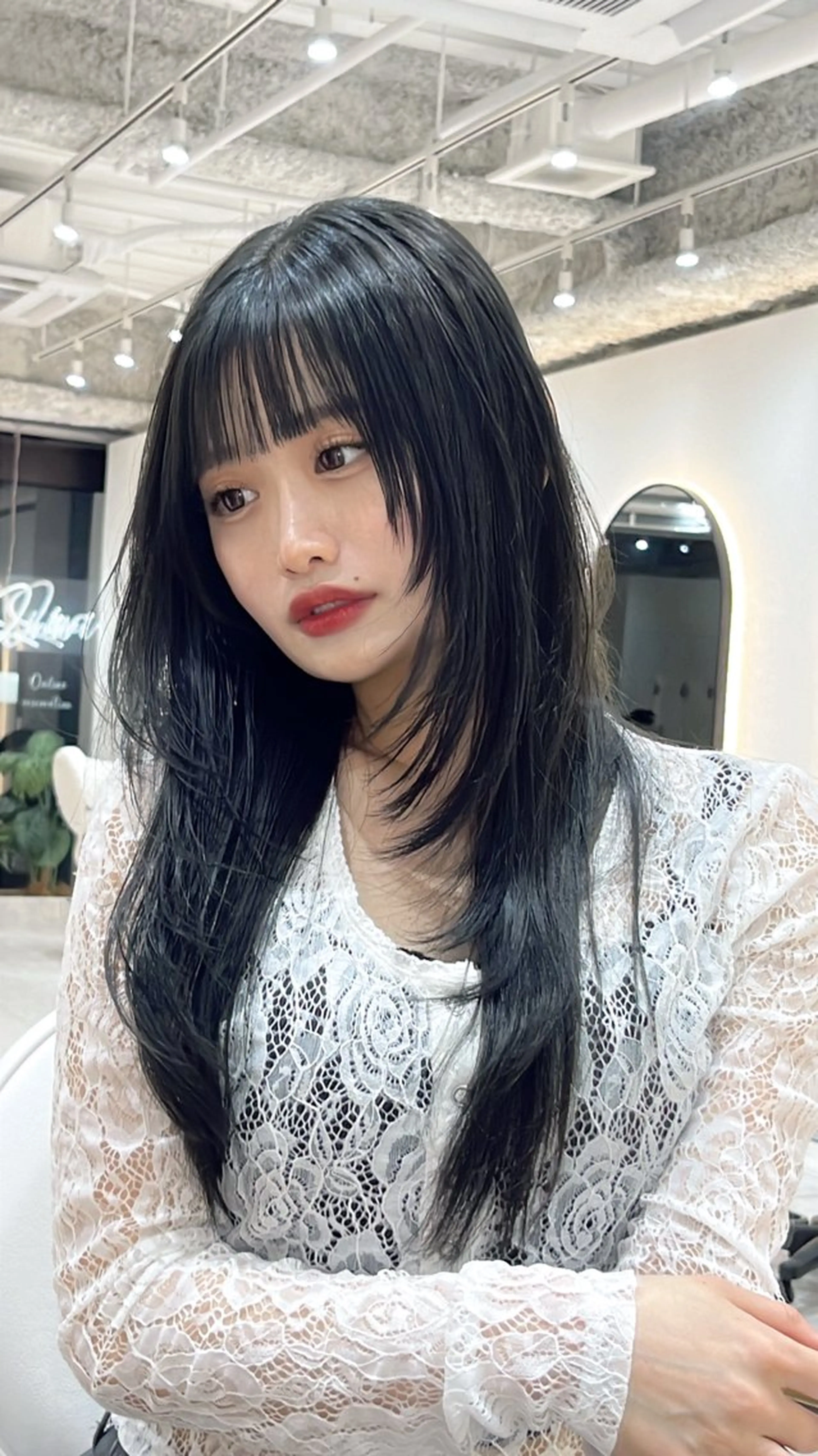 ロング 🩶レイヤー/艶髪/ 顔周り/韓国風/輝士のヘアスタイル