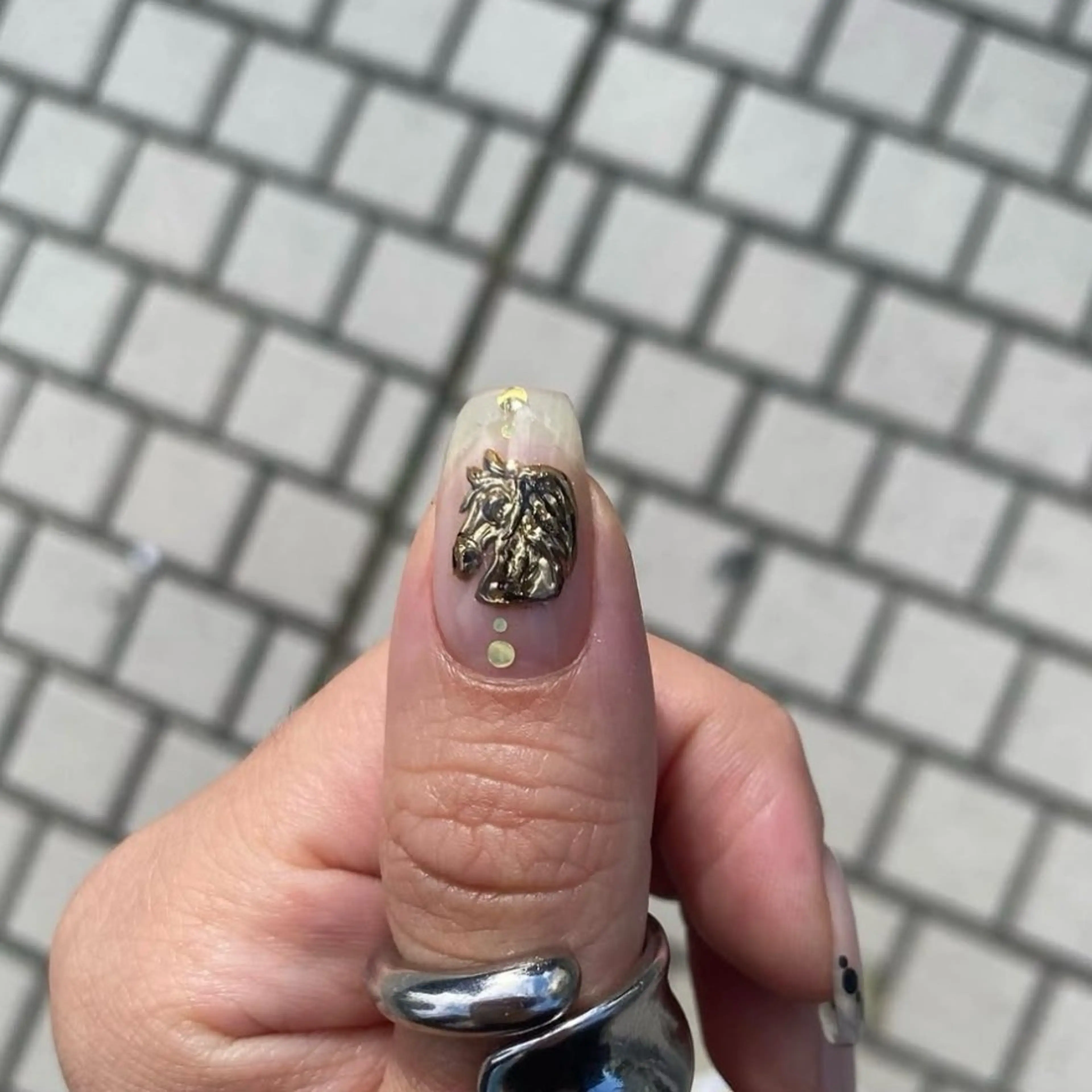 ミディアム ハンドネイル Clala Ayumiのネイルデザイン