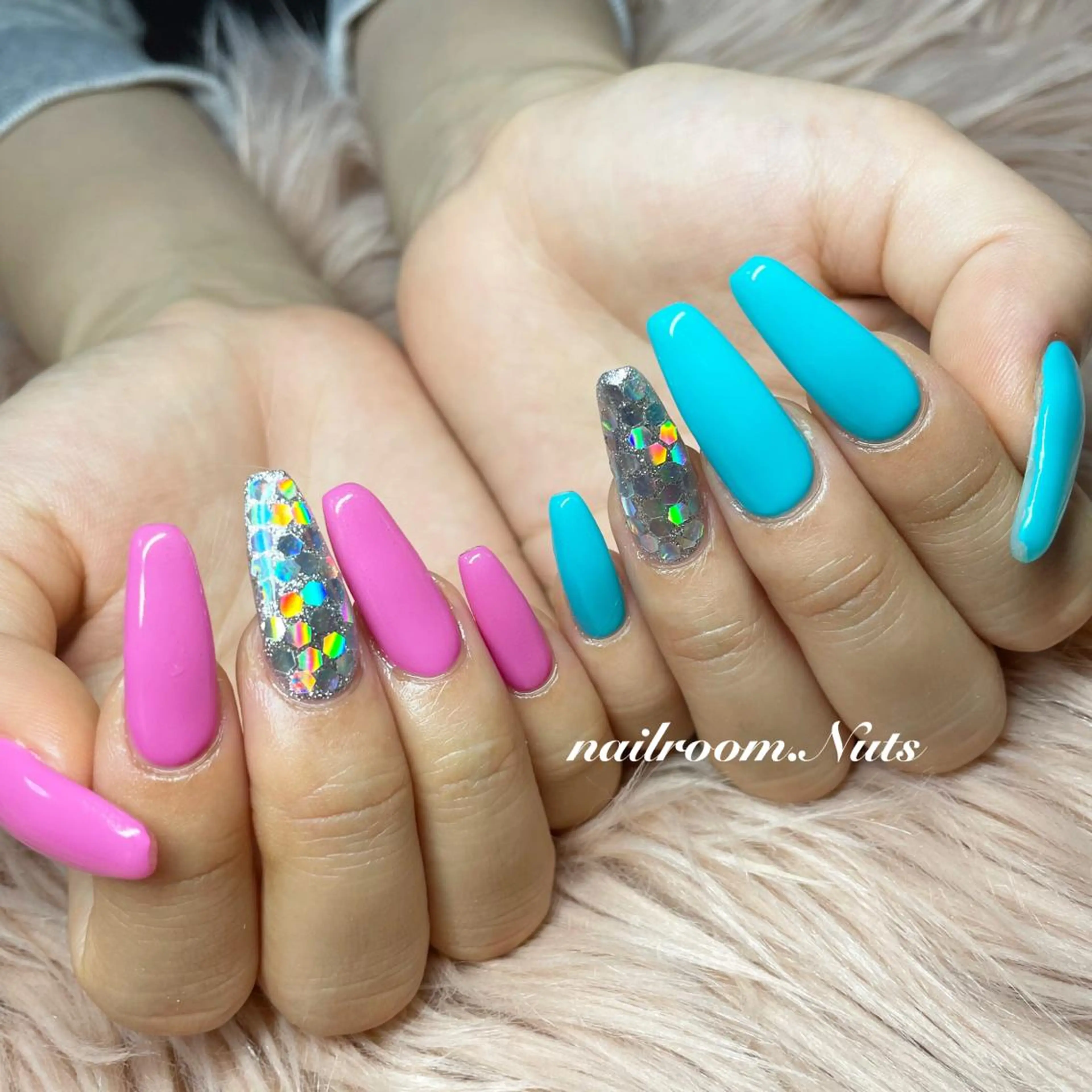 ネイル ハンドネイル nailsalon Nutsのネイルデザイン