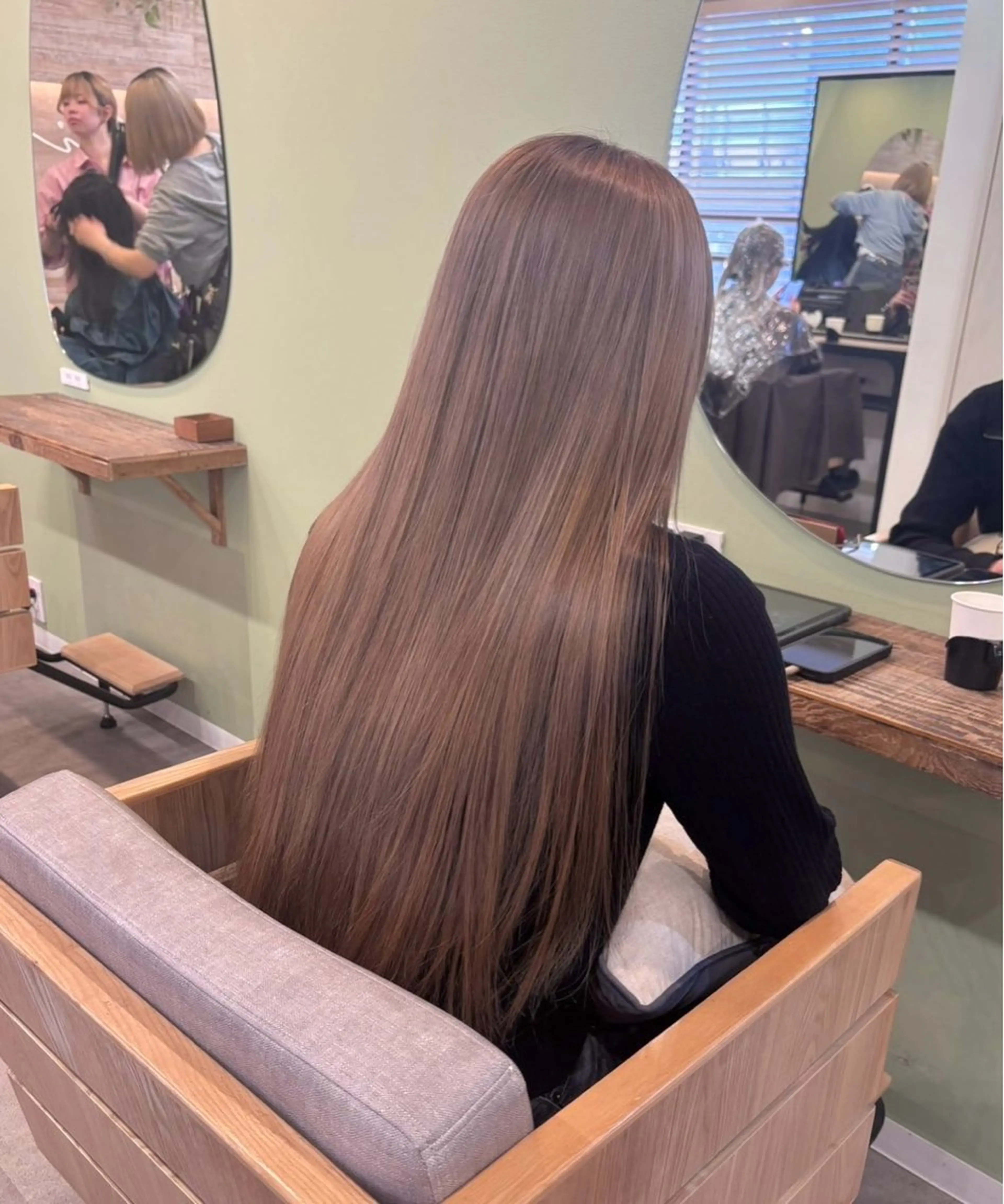 カラー ブリーチ ケアブリーチ グレージュ ミルクティーグレージュ ヘアカラー hair salon mei 池袋【メイ】所属・大野 満葵のヘアスタイル