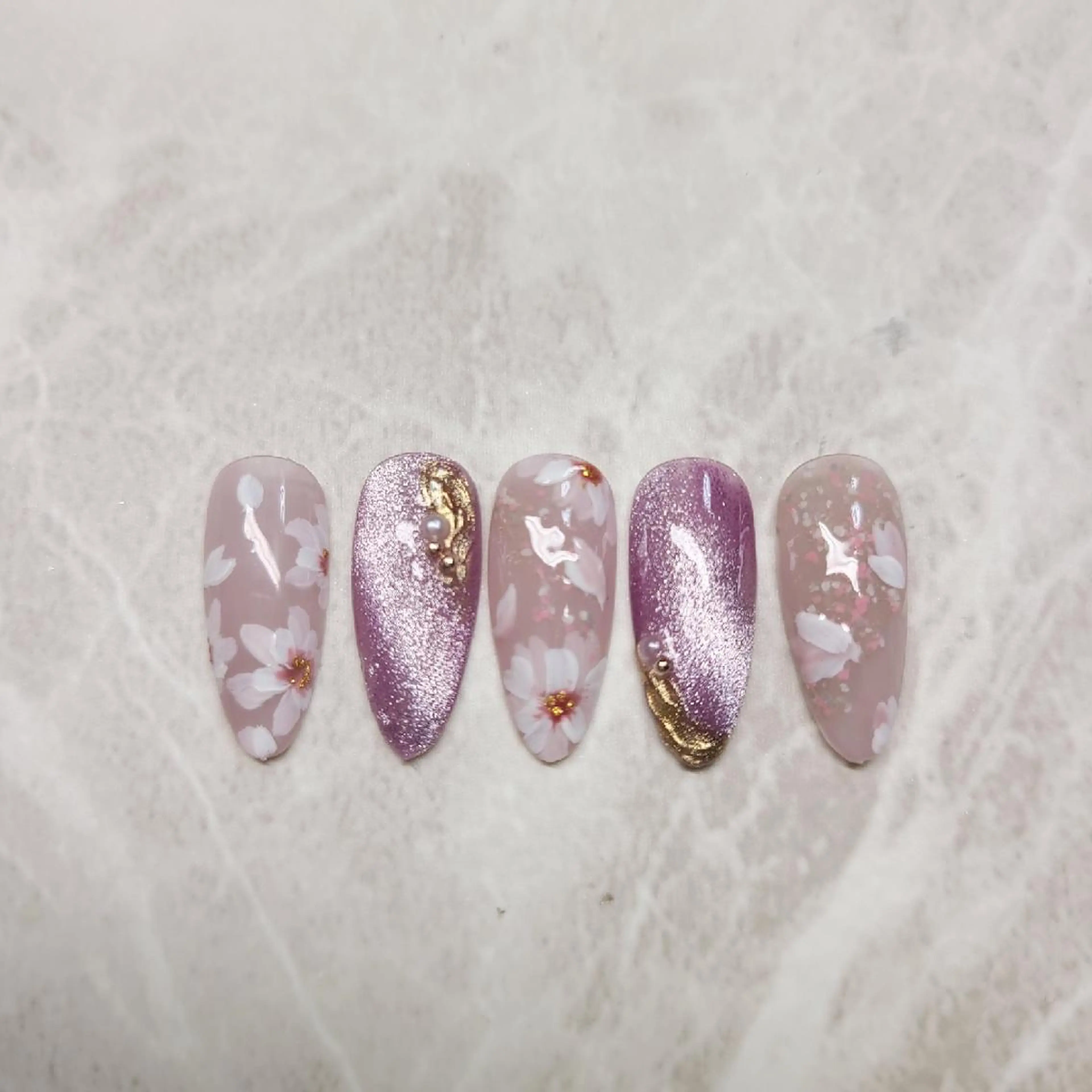 ネイル Nail  Ai    のネイルデザイン