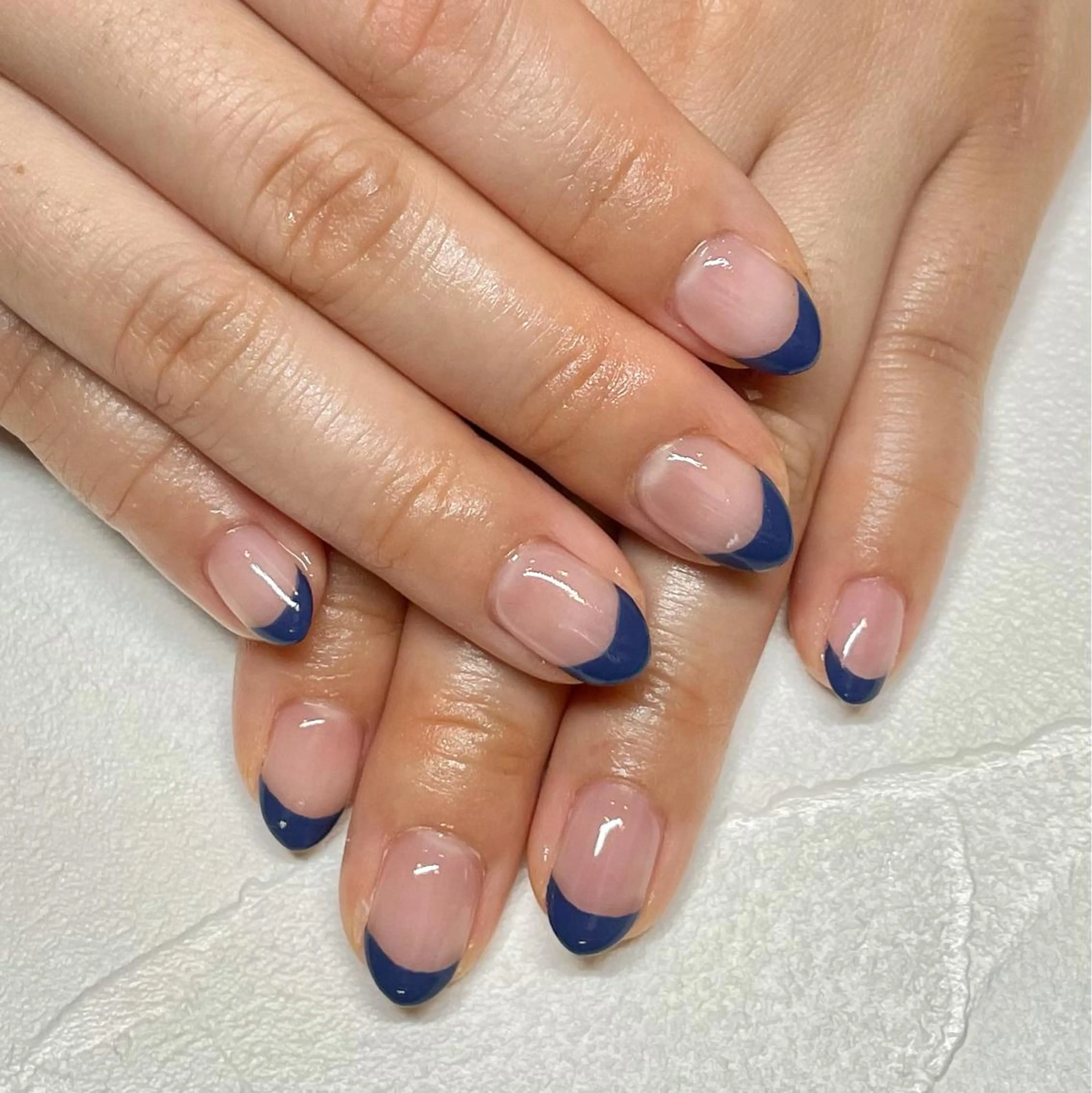 ネイル フレンチネイル ささき れいなのネイルデザイン