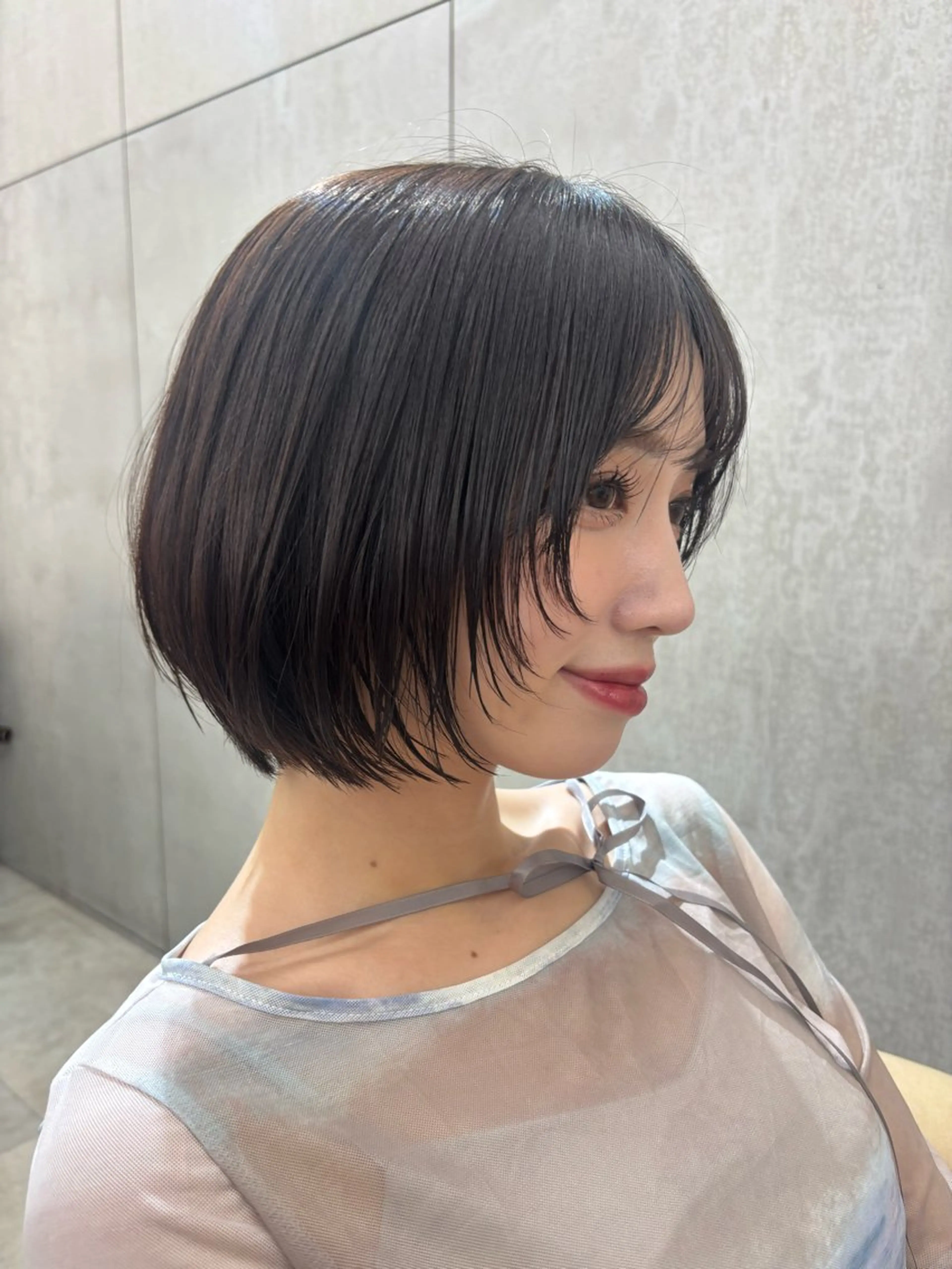 ショート ボブ特化型美容師/赤 み消しカラー/ももかのヘアスタイル