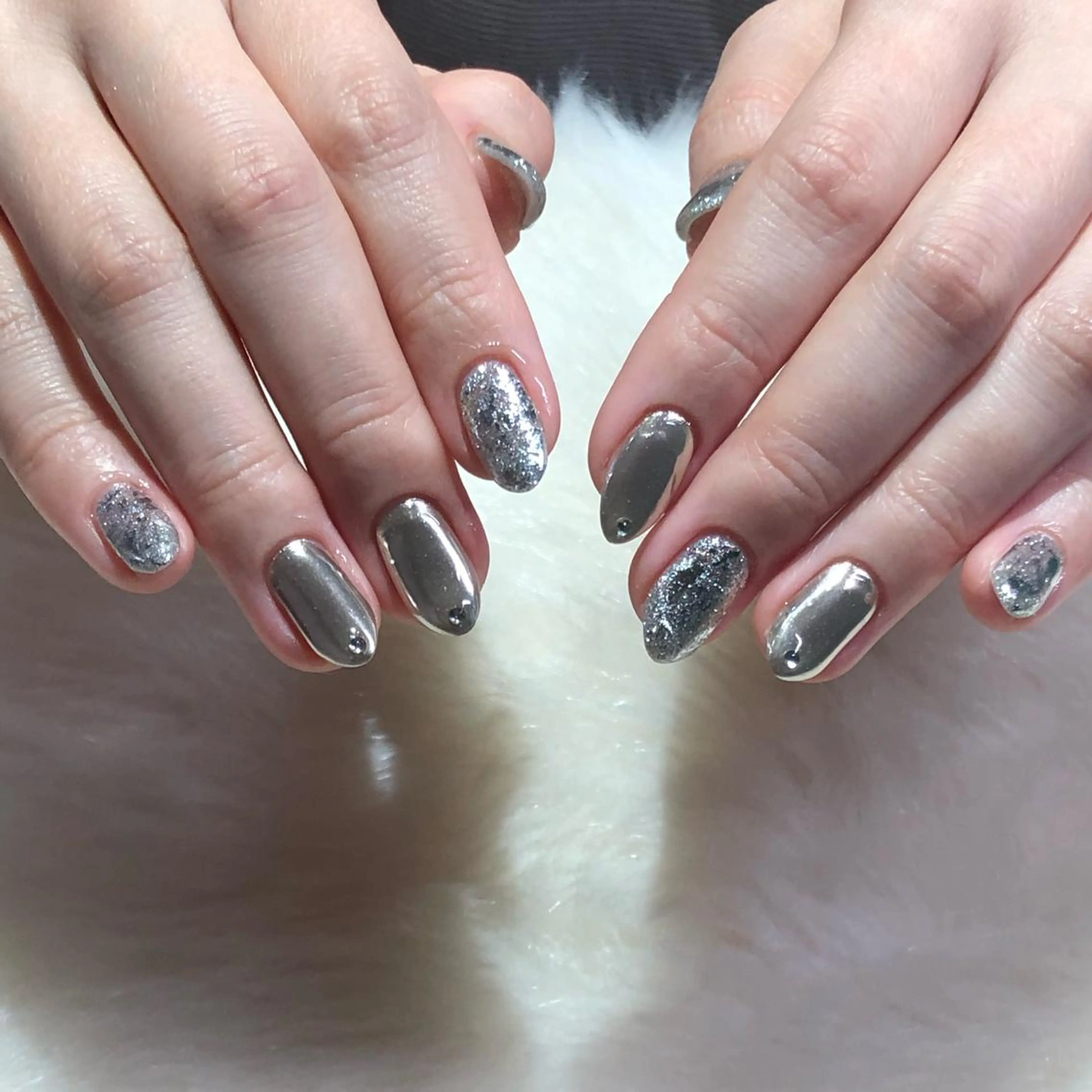 ネイル ハンドネイル フットネイル ハンドケア Nes.Nail所属・Miyagi Asamiのネイルデザイン