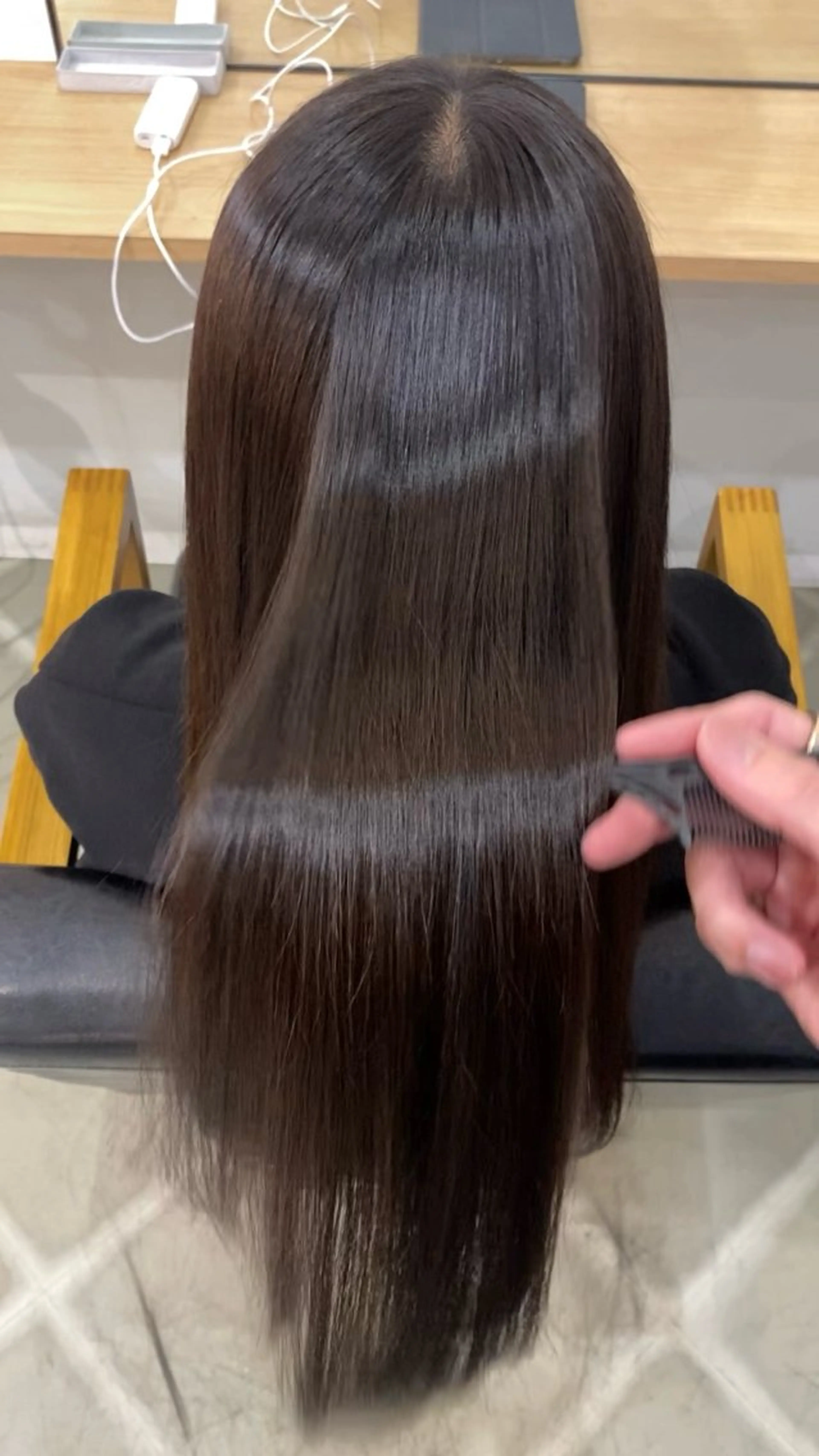 セミロング 石川 達也のヘアスタイル