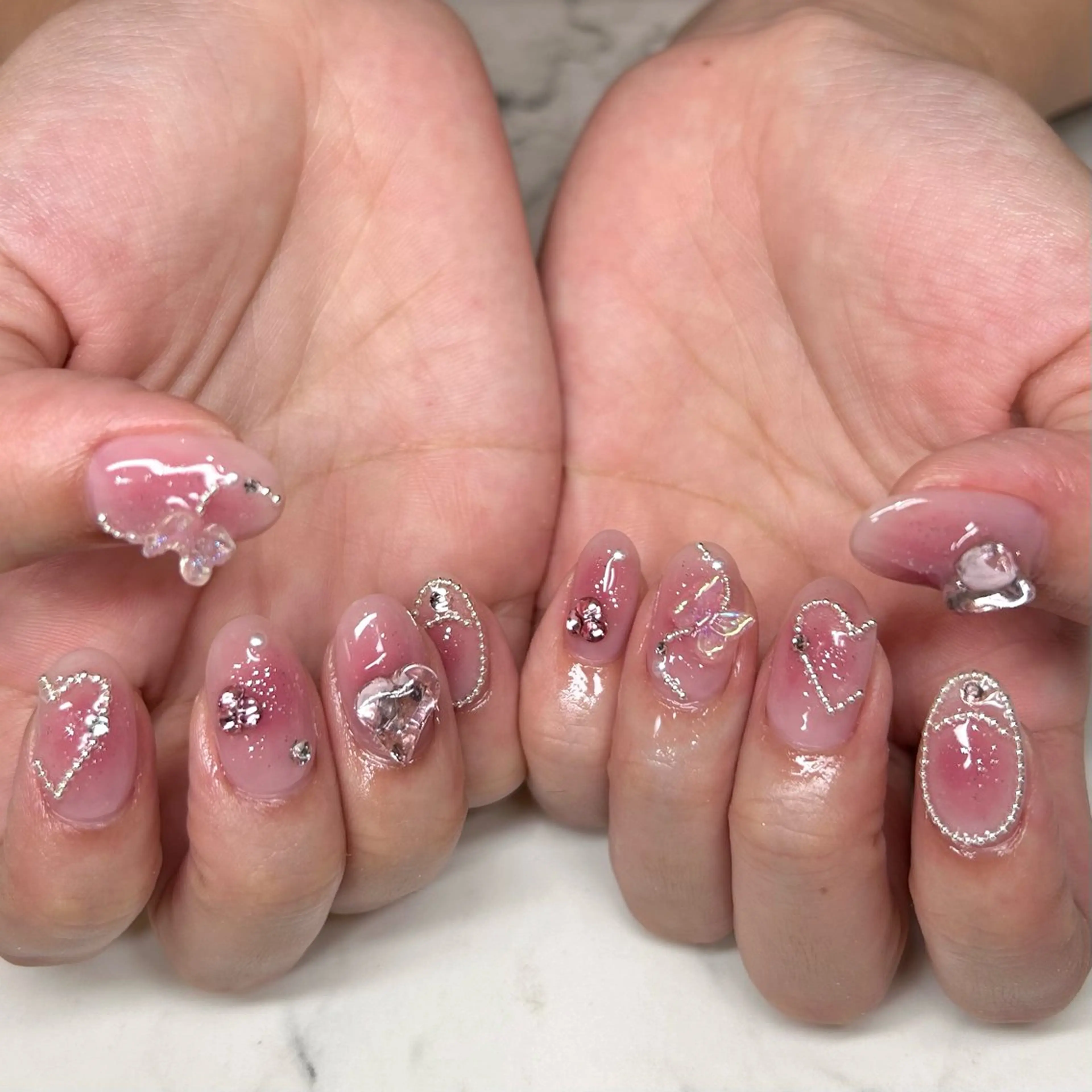 ネイル arc ヨコカワのネイルデザイン