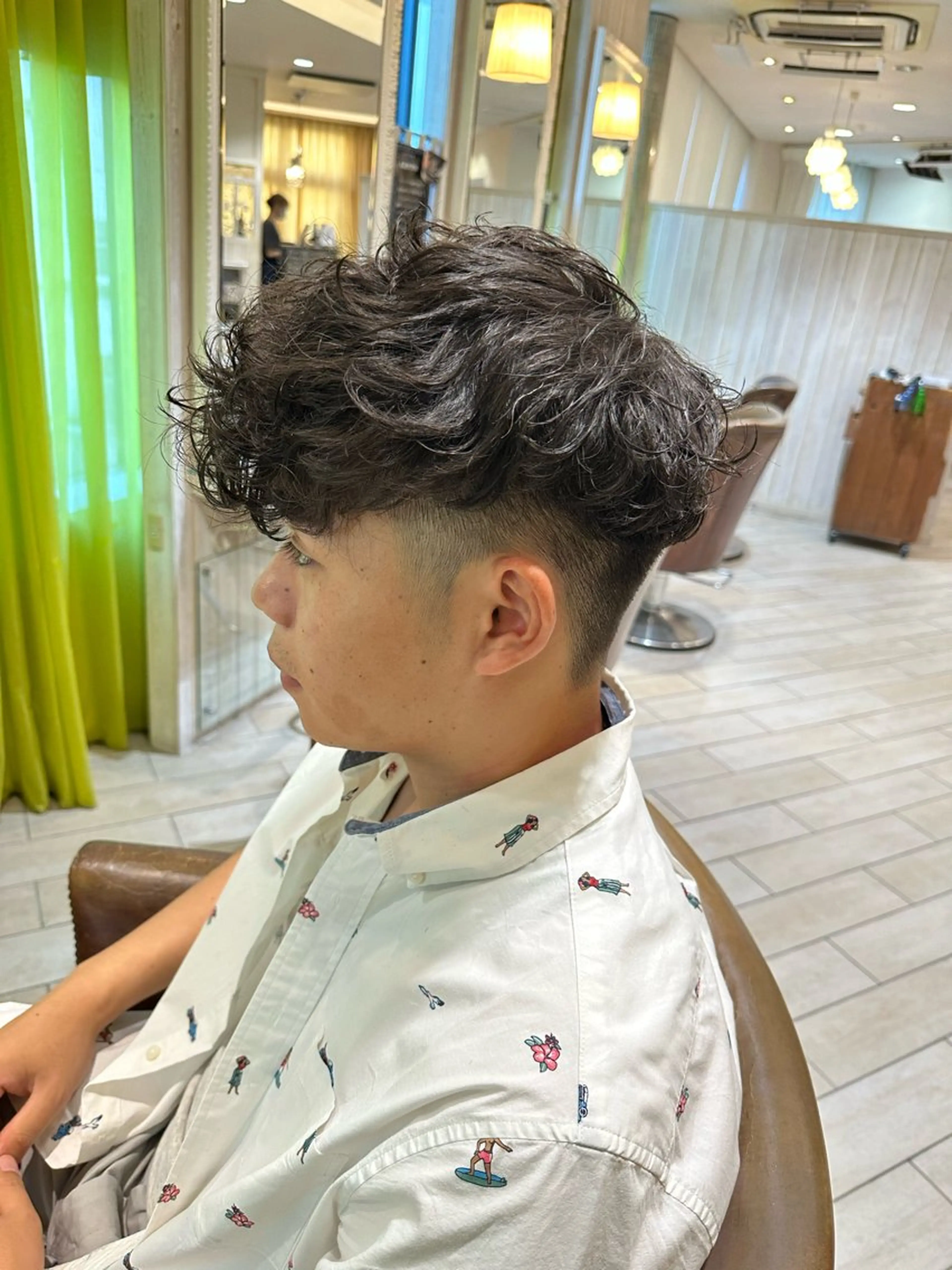 パーマ メンズ カット パーマ トリートメント 増渕 駿介のヘアスタイル