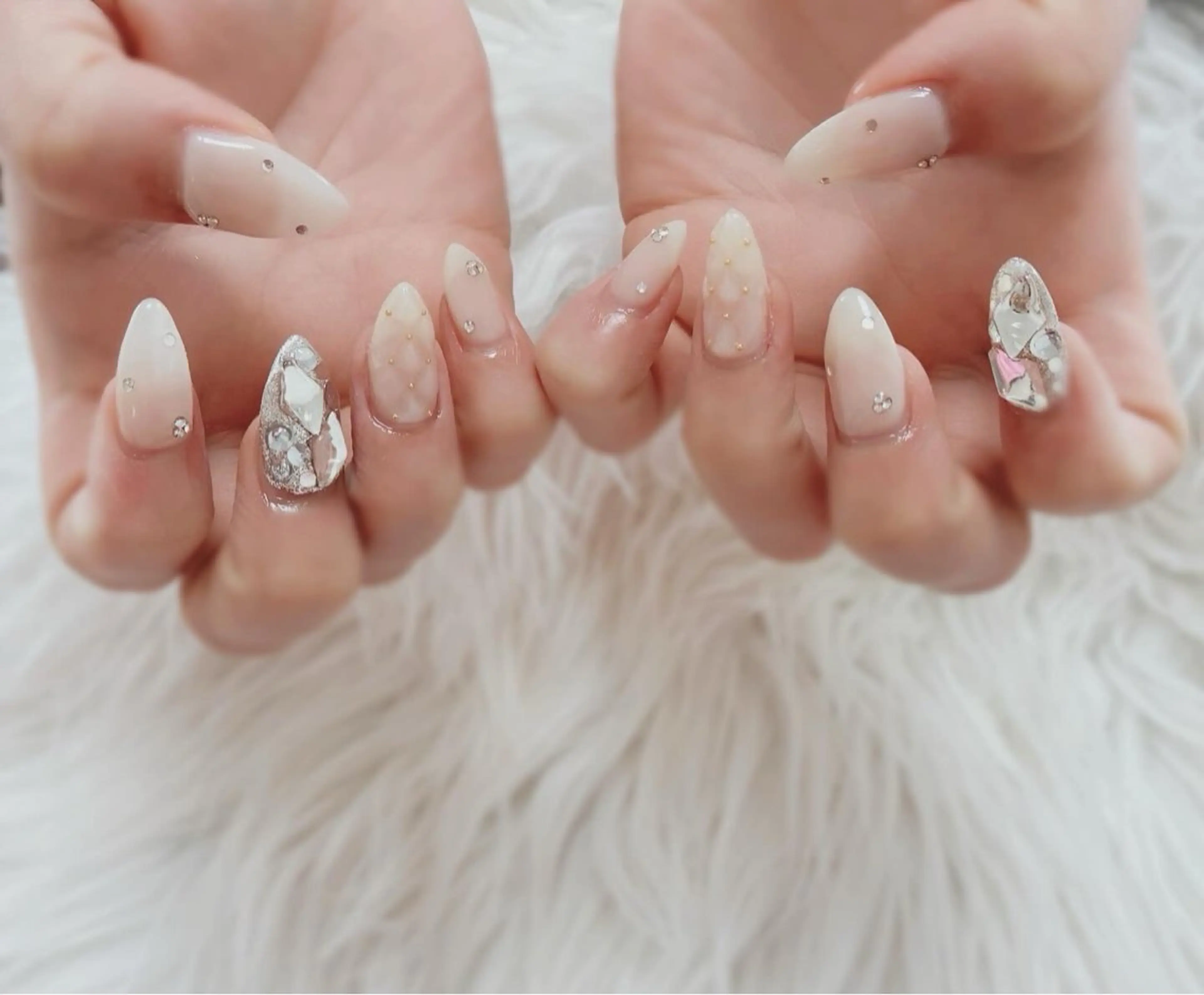 ネイル ESPOIR Ｎのネイルデザイン